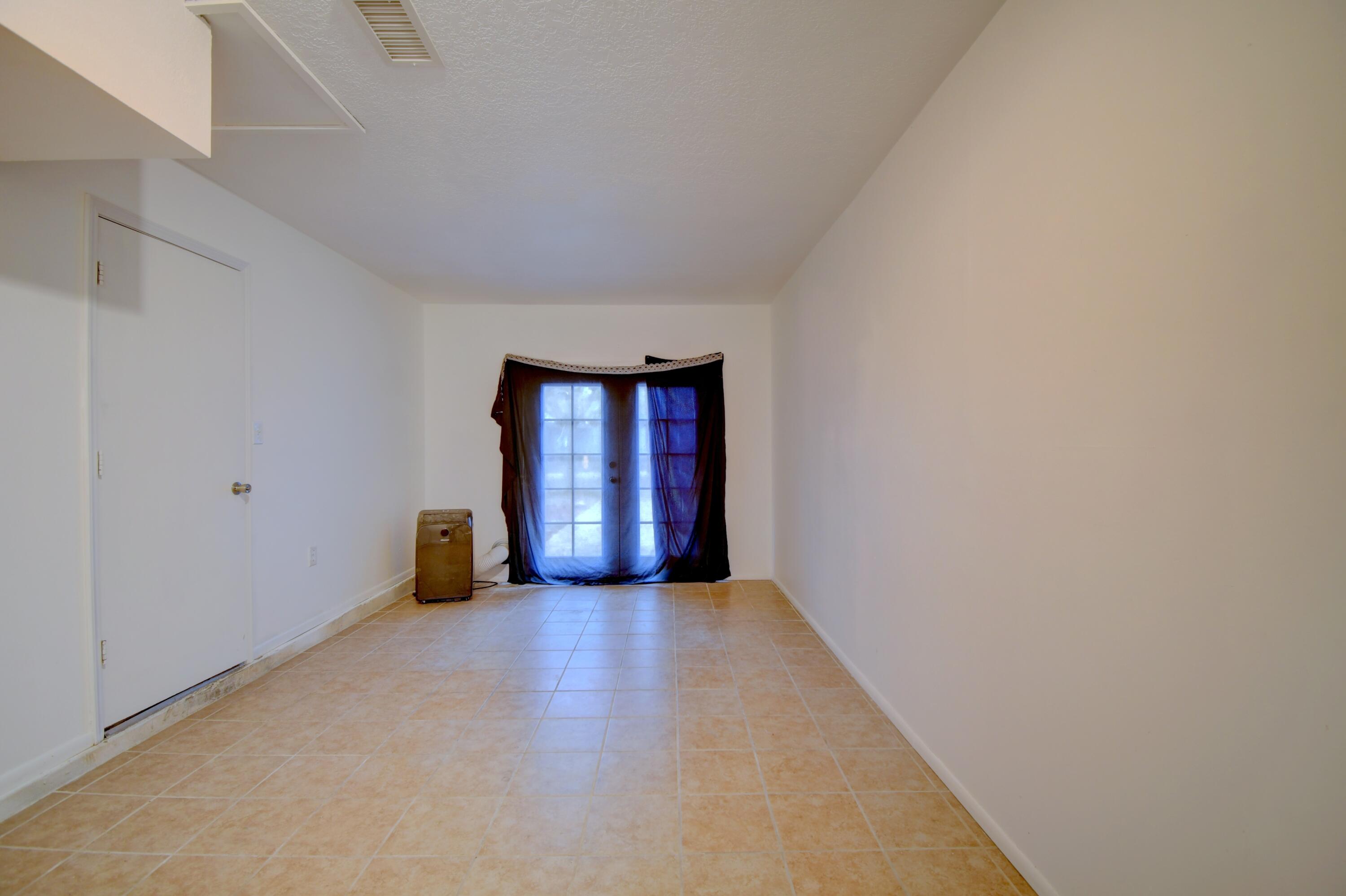 Photo 5 — 7312 Arvada Avenue NE