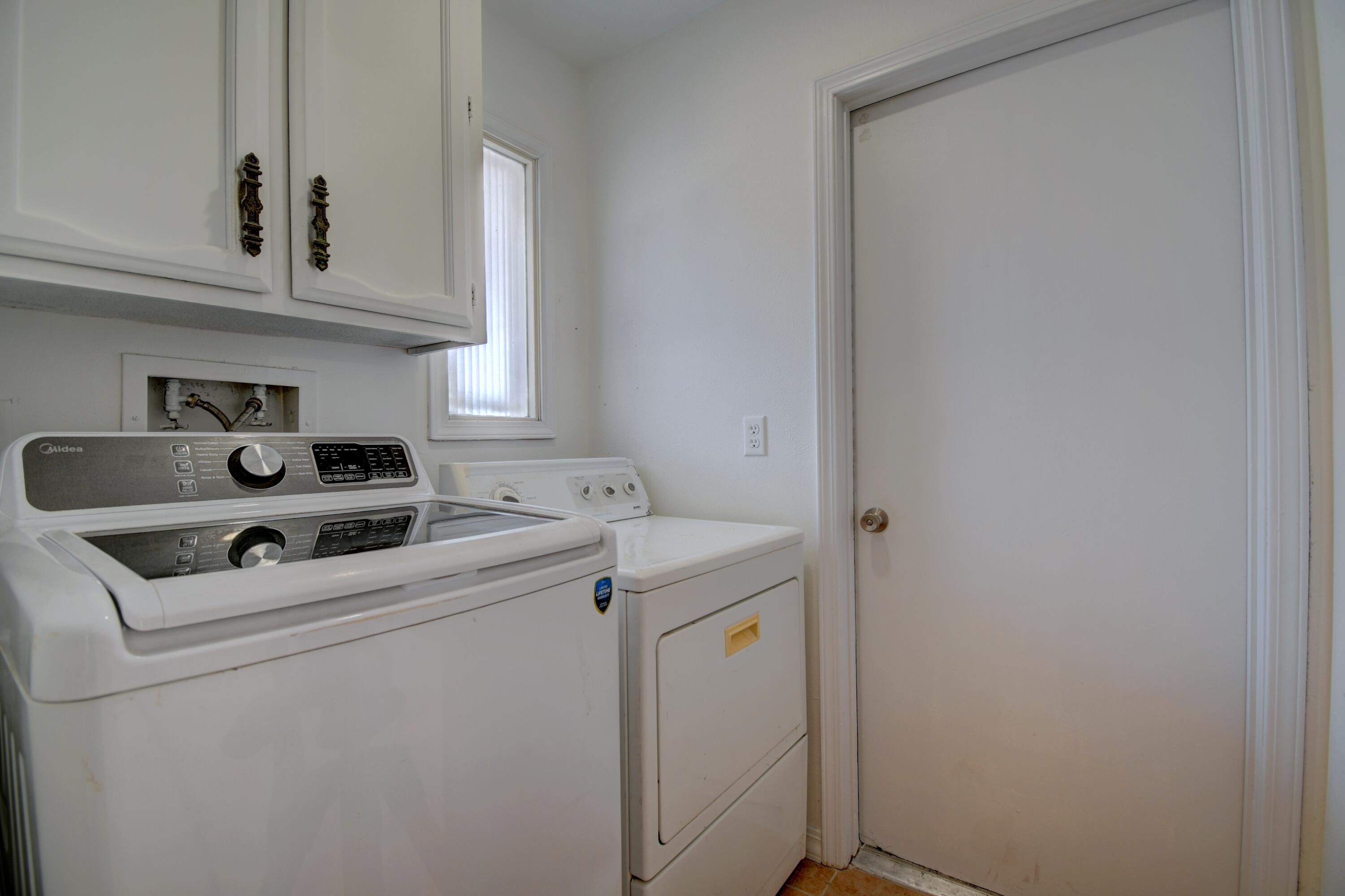 Photo 4 — 7312 Arvada Avenue NE