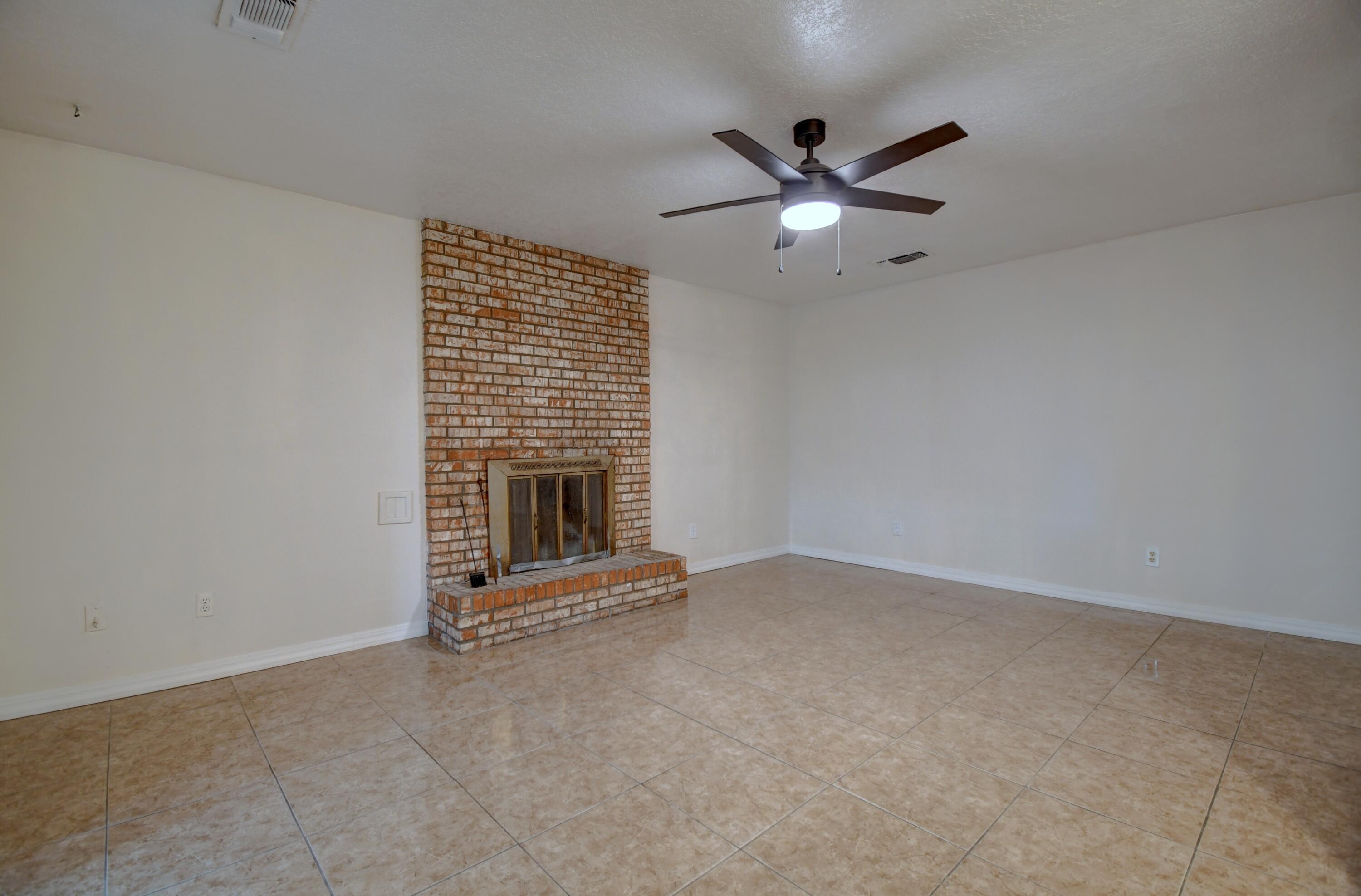 Photo 17 — 7312 Arvada Avenue NE