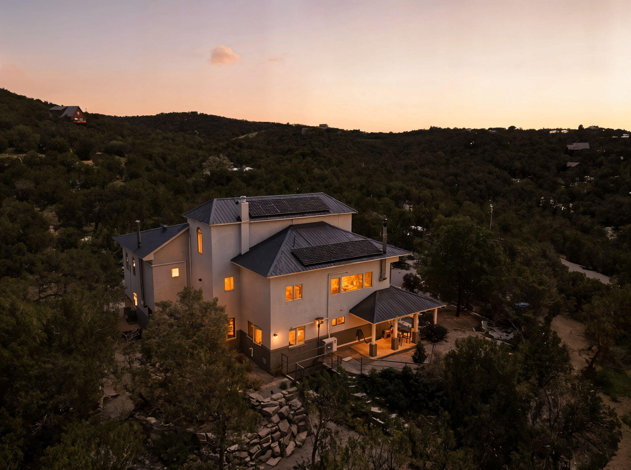 Photo 13 — 75 Canyon Road