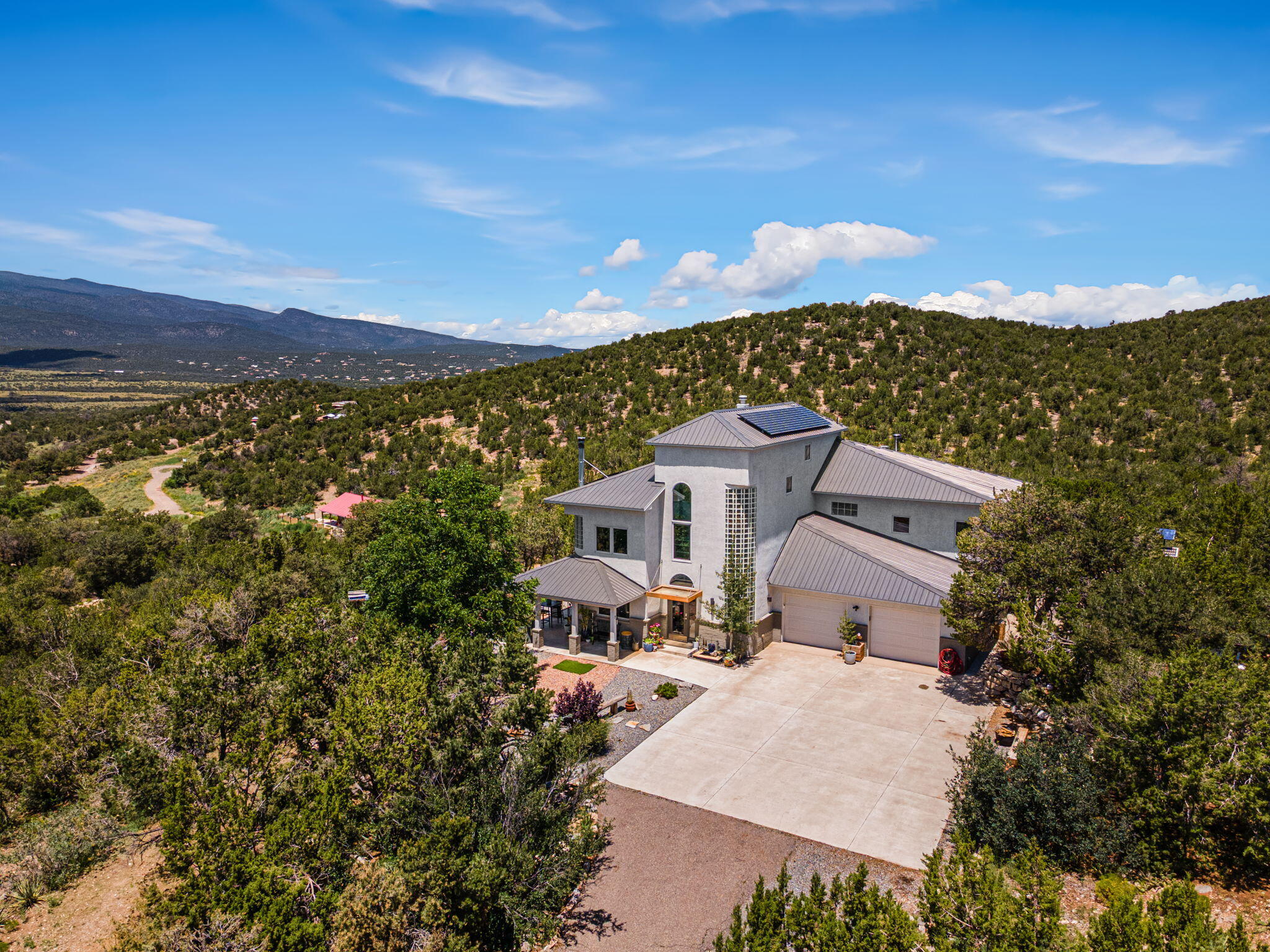 Photo 9 — 75 Canyon Road