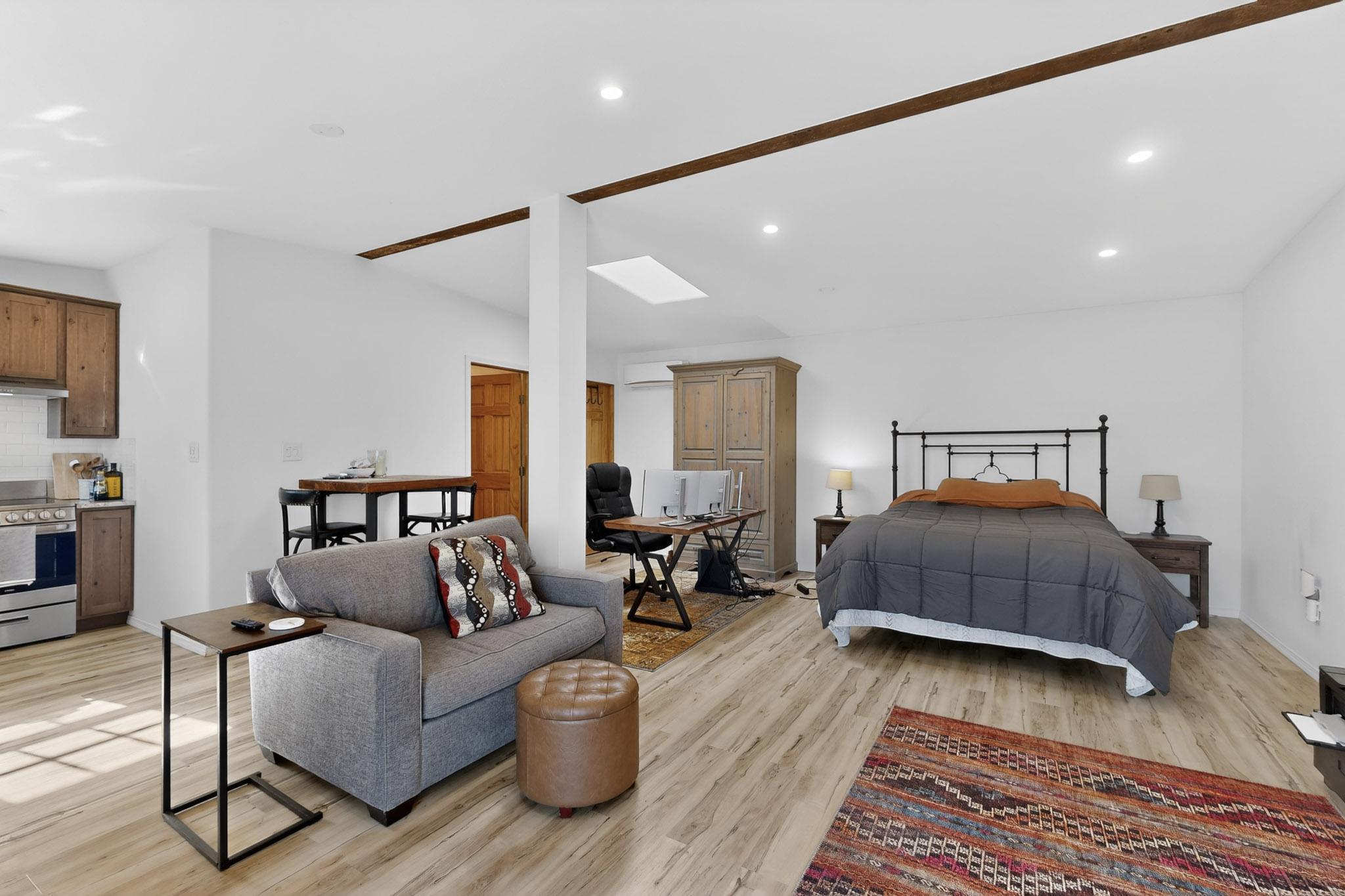 Photo 11 — 22 Cabezon Road