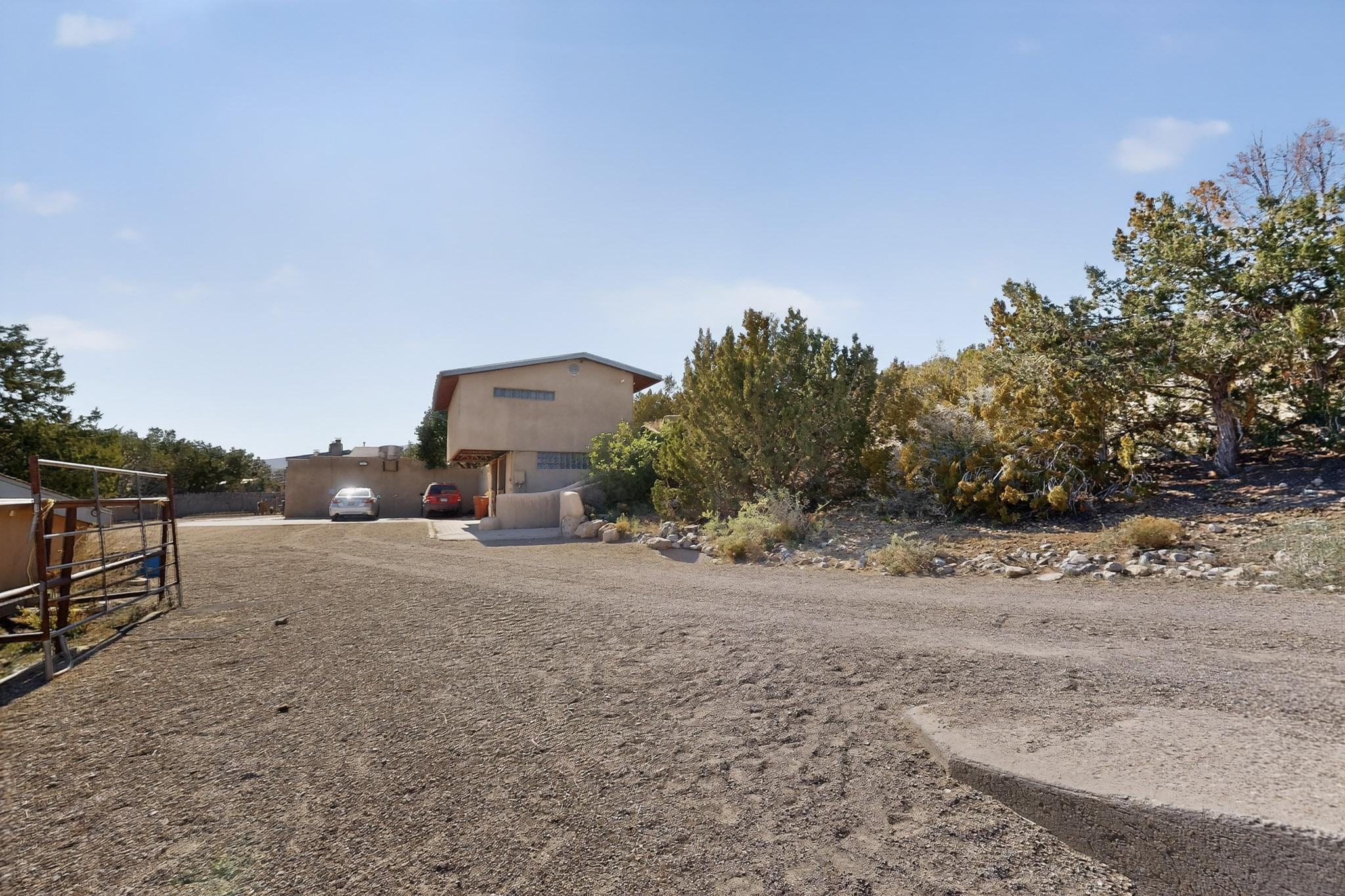 Photo 6 — 22 Cabezon Road