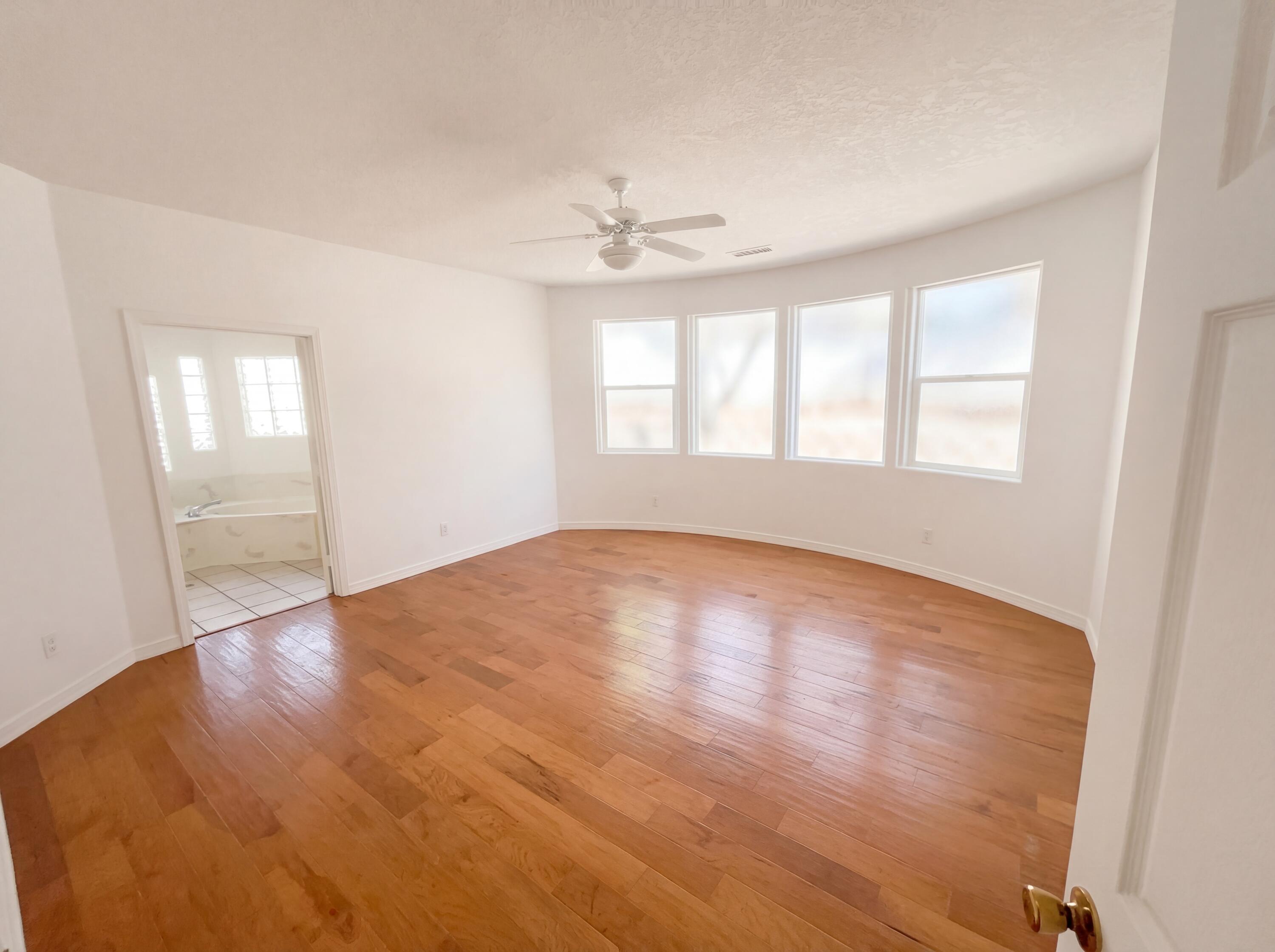 Photo 8 — 6331 Pima Place NW