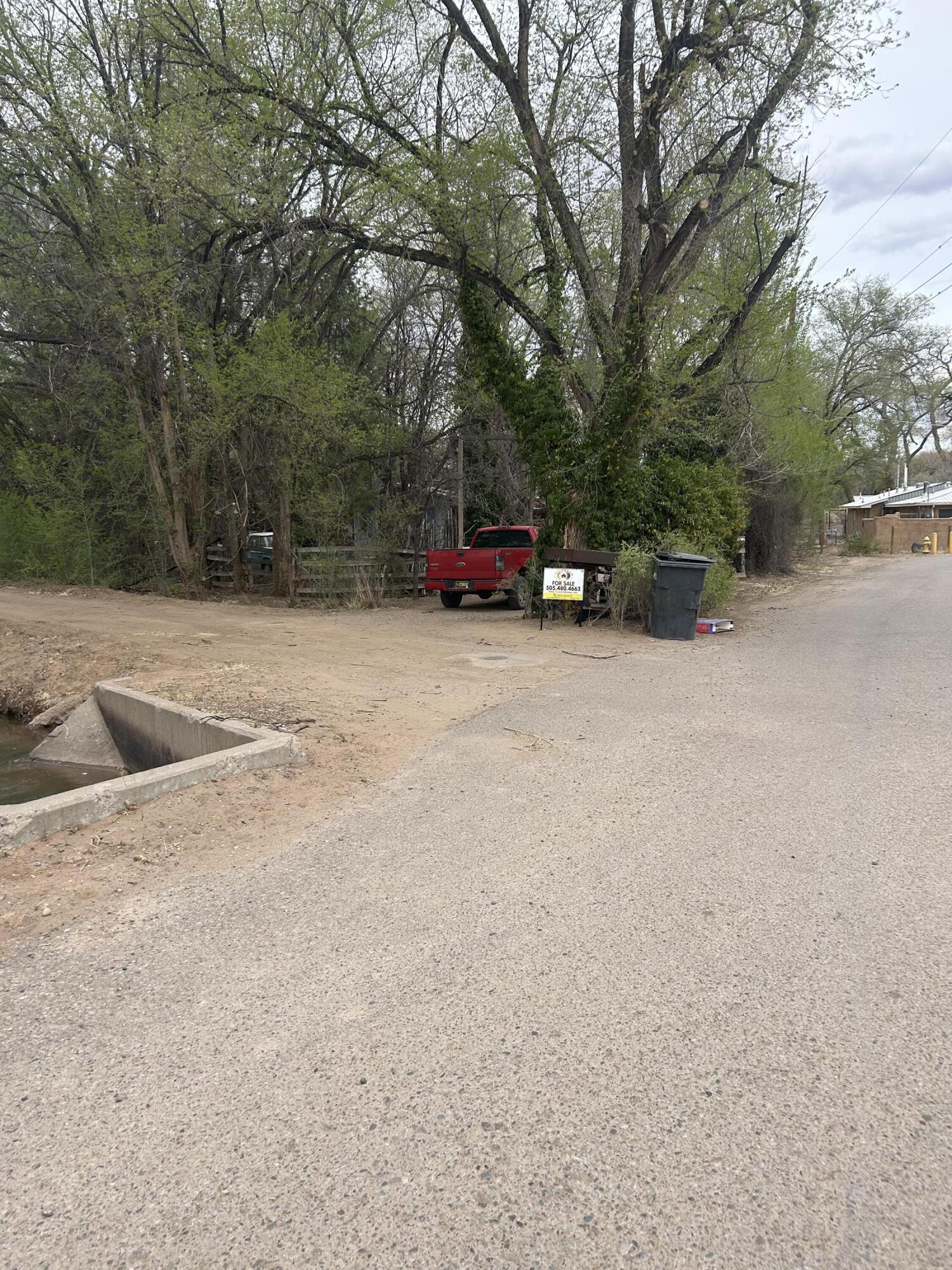Photo 5 — 1991 Brown Road SW