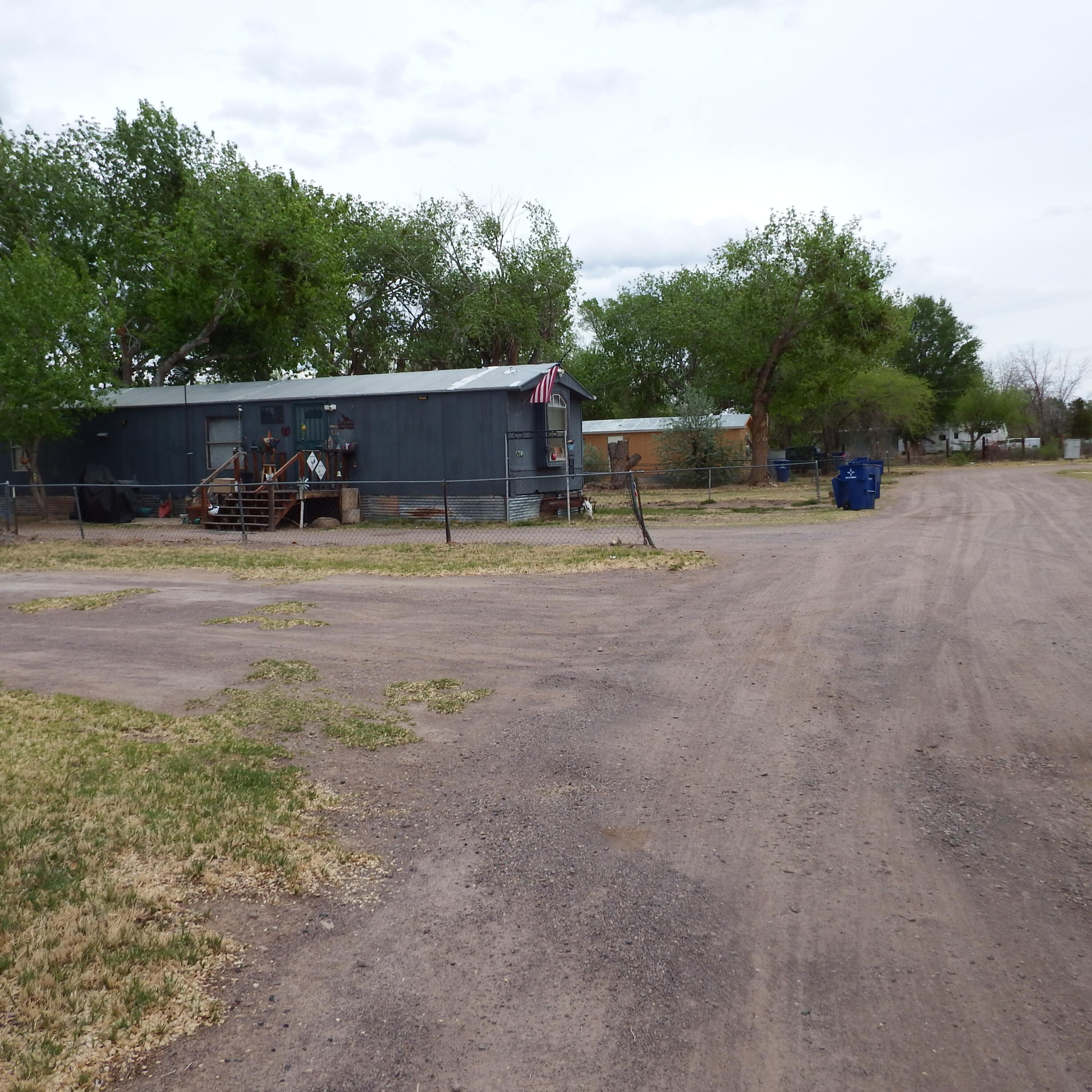 Photo 9 — 401-413 Eastwood Loop