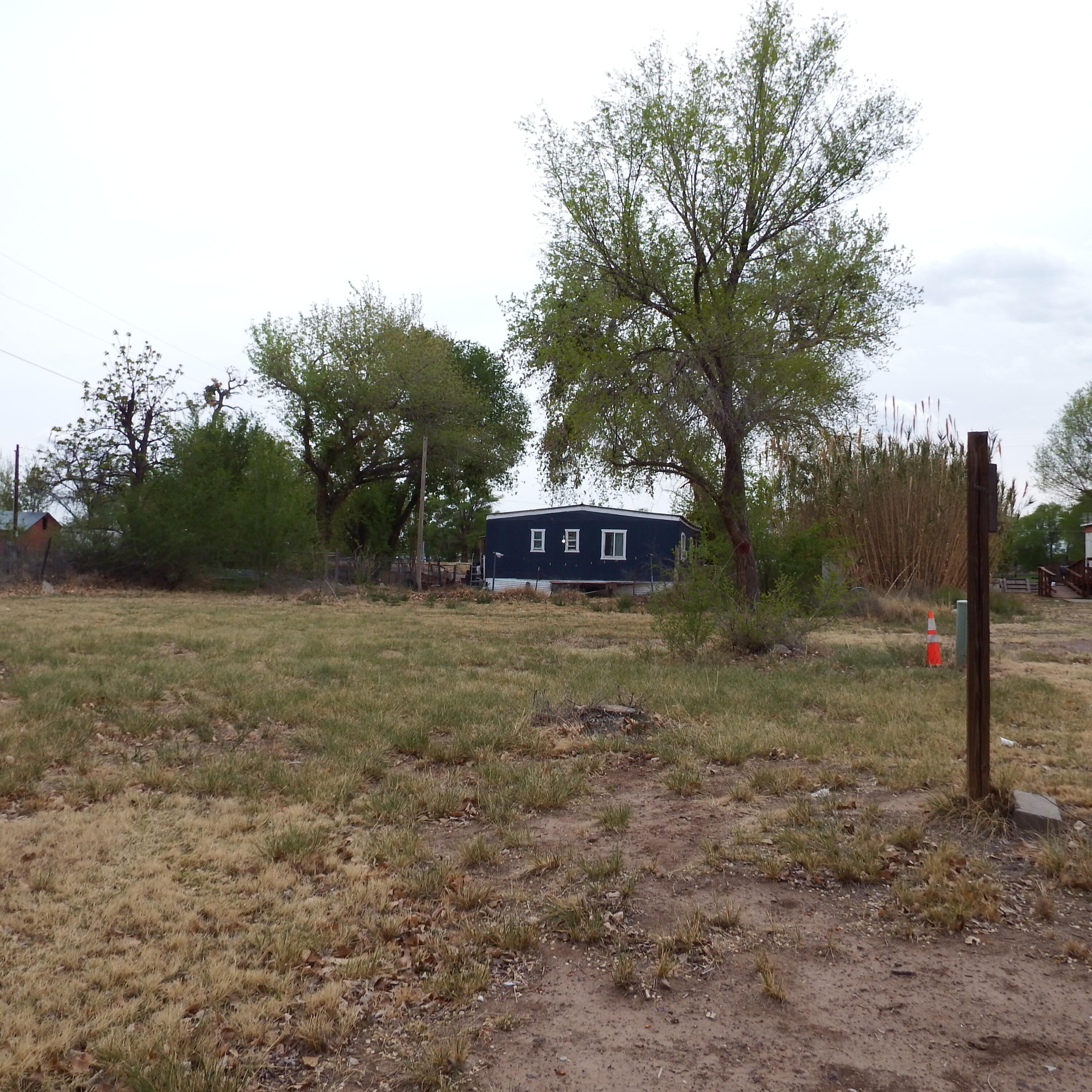 Photo 16 — 401-413 Eastwood Loop