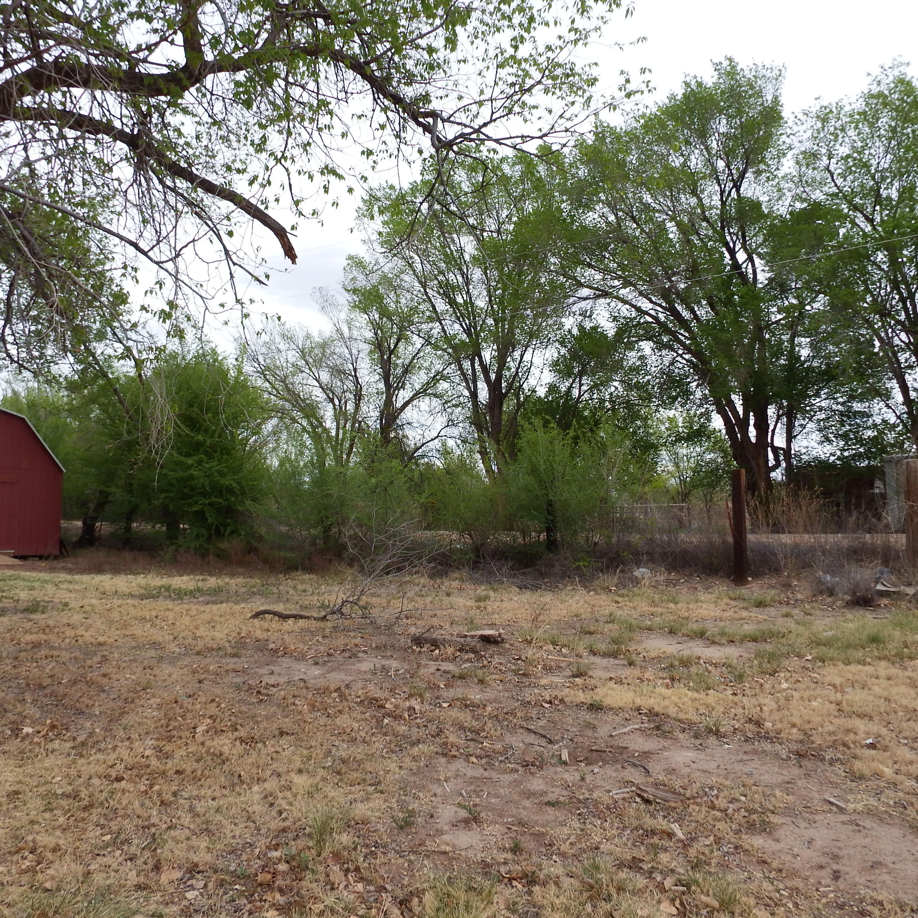 Photo 14 — 401-413 Eastwood Loop