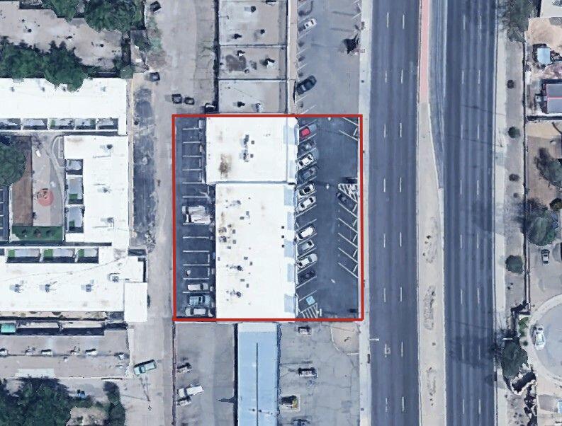 Photo 3 — 1301 San Mateo Boulevard NE 01-11b