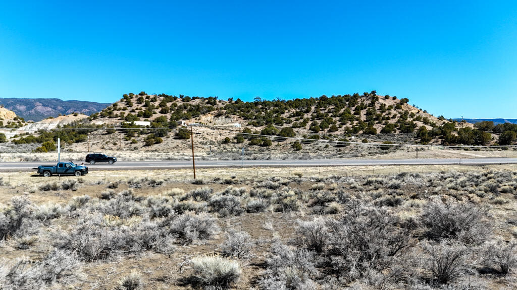 Photo 11 — 6517 US-550