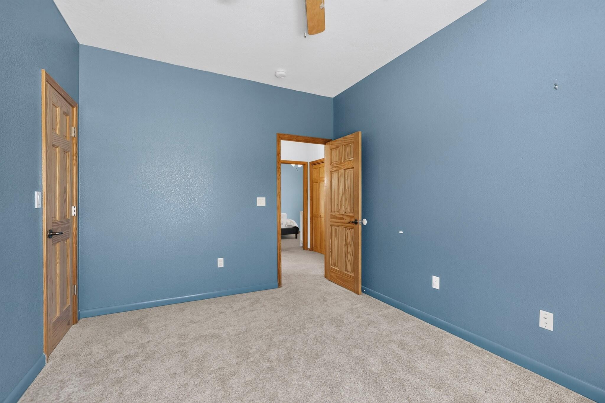 Photo 20 — 9905 Cardinal Street NW