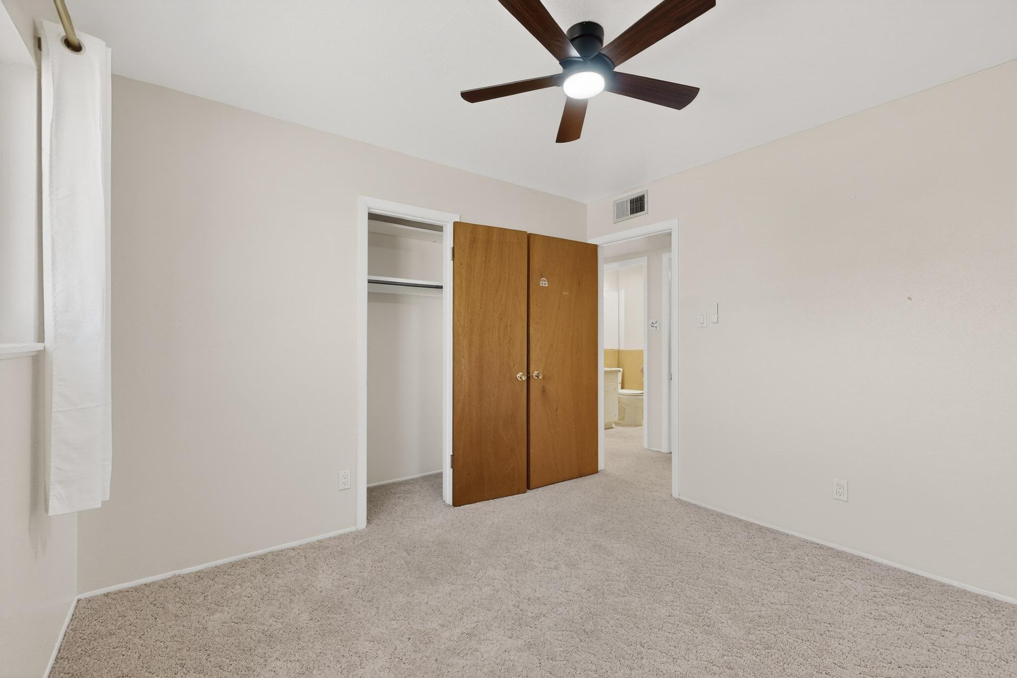 Photo 10 — 1513 Muriel Street NE
