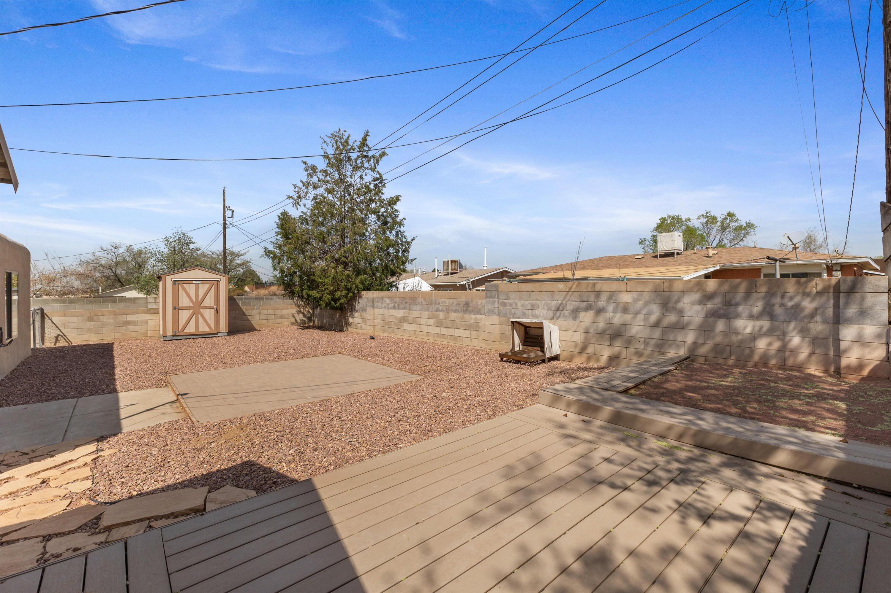 Photo 16 — 9225 Mescalero Road NE