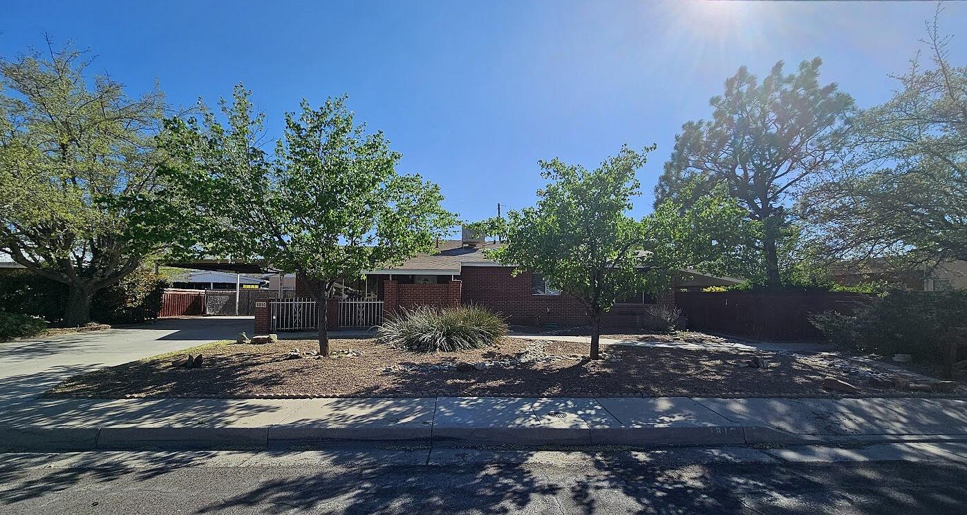 Photo 3 — 1810 Miller Circle NW