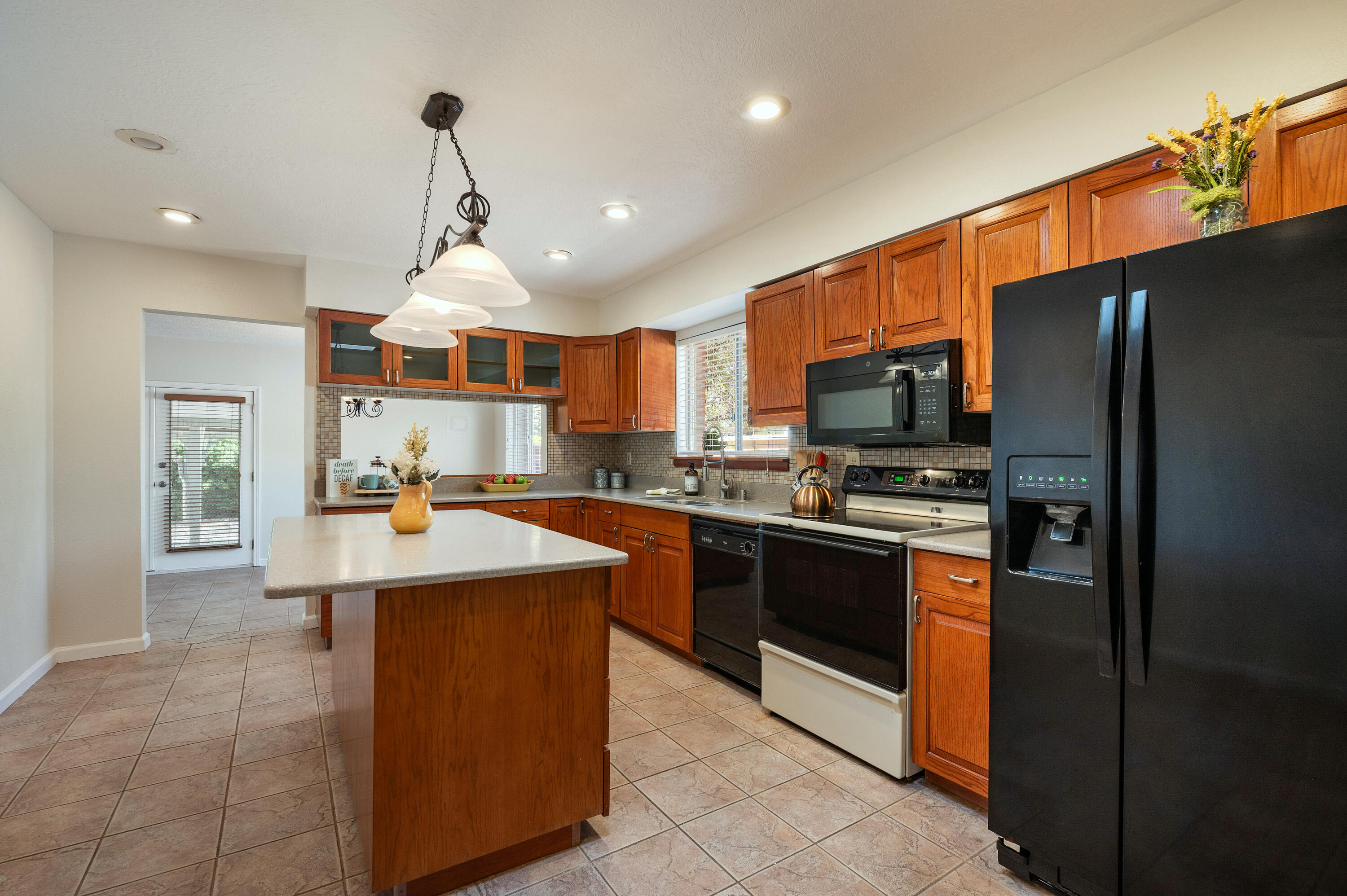 Photo 19 — 1810 Miller Circle NW