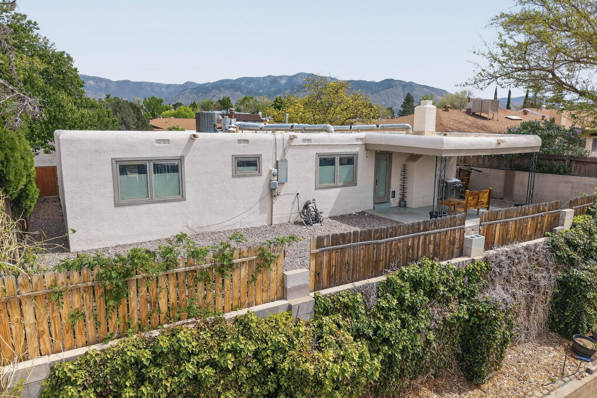 Photo 11 — 5341 Revi Don Drive NE