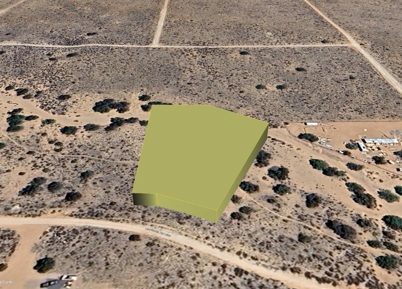 Photo 7 —  Hacienda (U6 B9 L134) Road NW