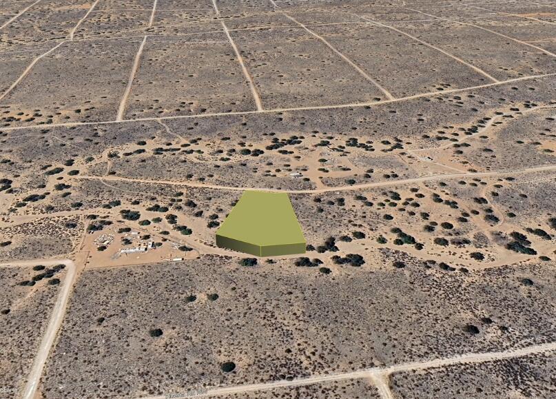 Photo 4 —  Hacienda (U6 B9 L134) Road NW