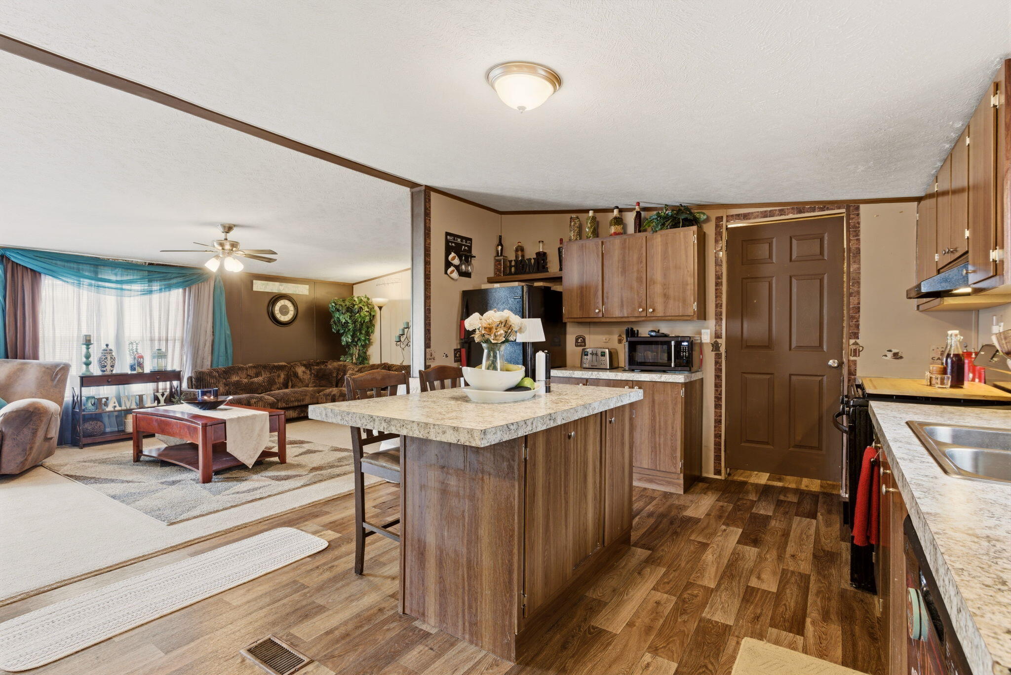 Photo 11 — 224 Atrisco Vista Boulevard SW TRLR 945