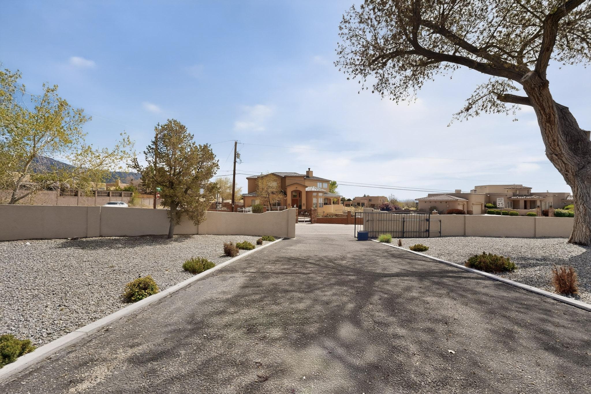 Photo 8 — 12509 Eagle Rock Avenue NE