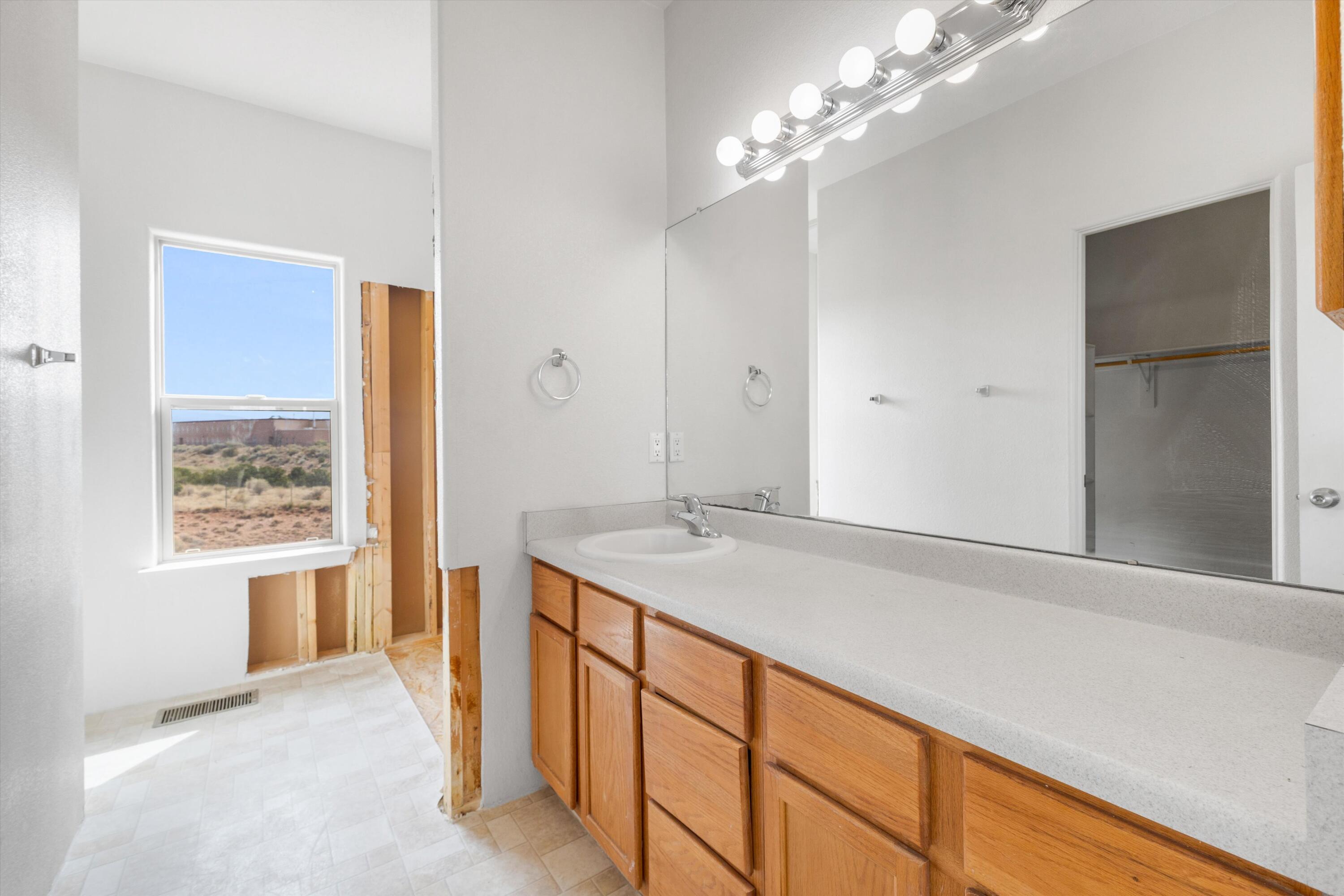 Photo 18 — 6427 Cerros Grandes Drive