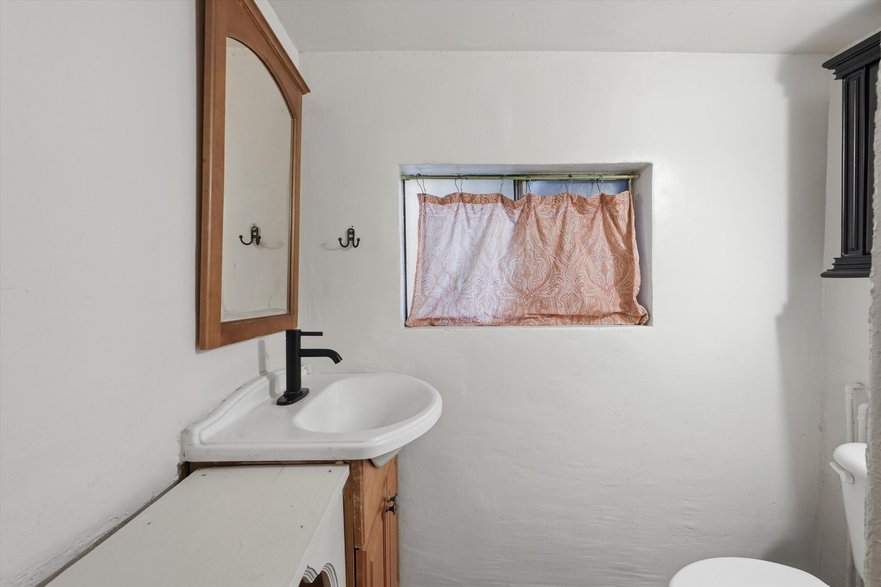 Photo 17 — 1508 Edith Boulevard NE