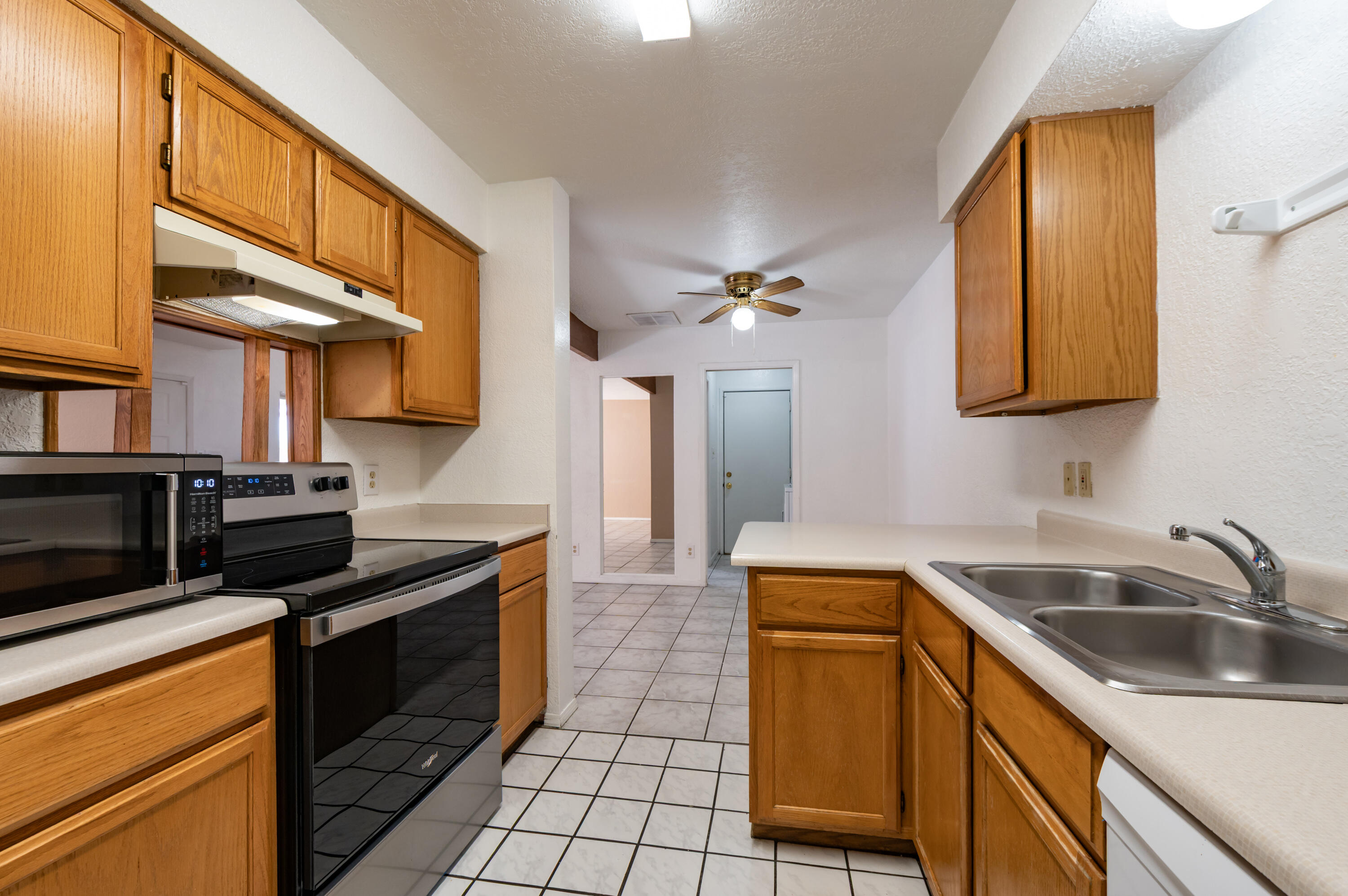 Photo 7 — 2900 Vista Del Rey NE UNIT 25B
