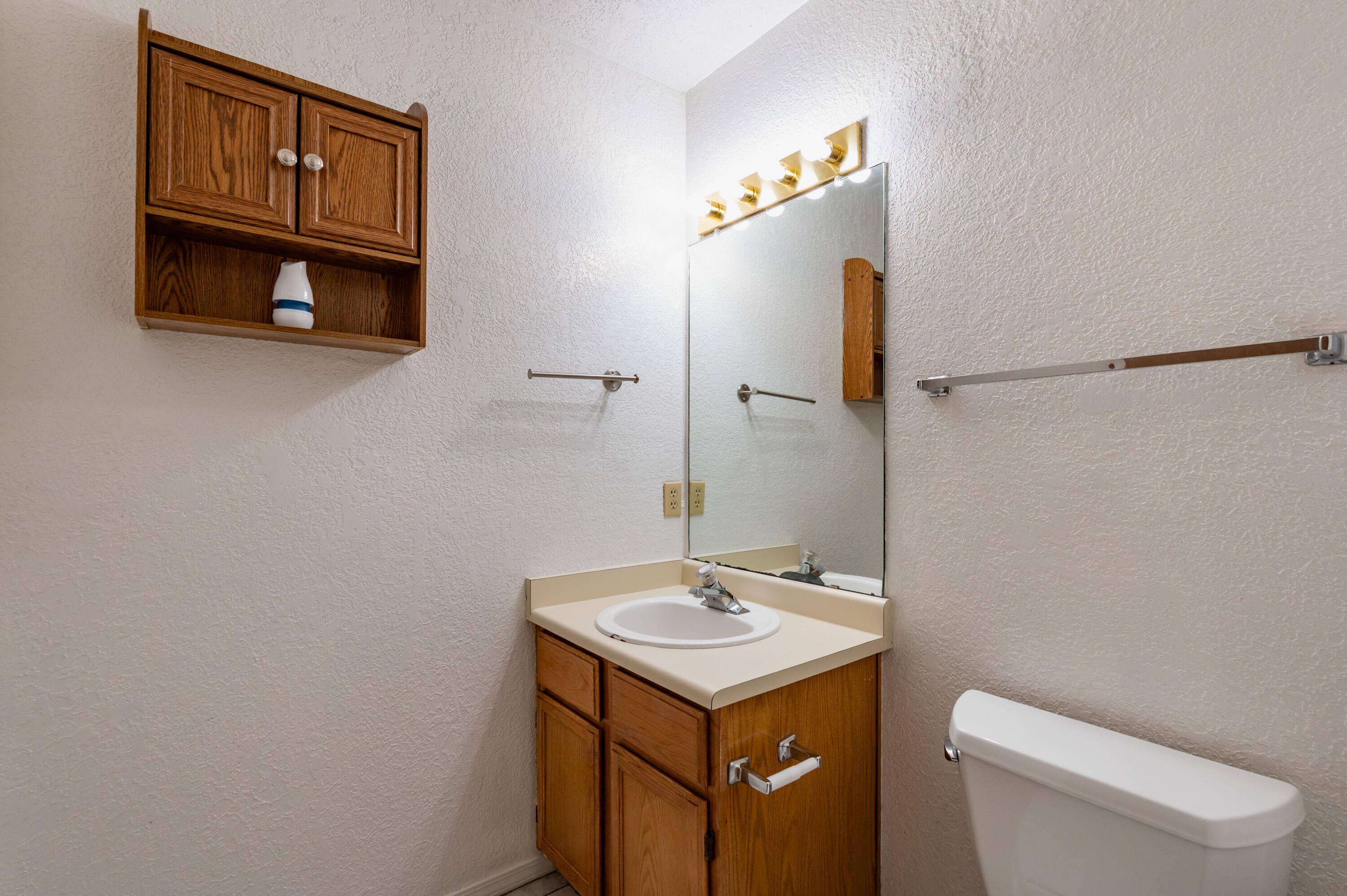 Photo 8 — 2900 Vista Del Rey NE UNIT 25B