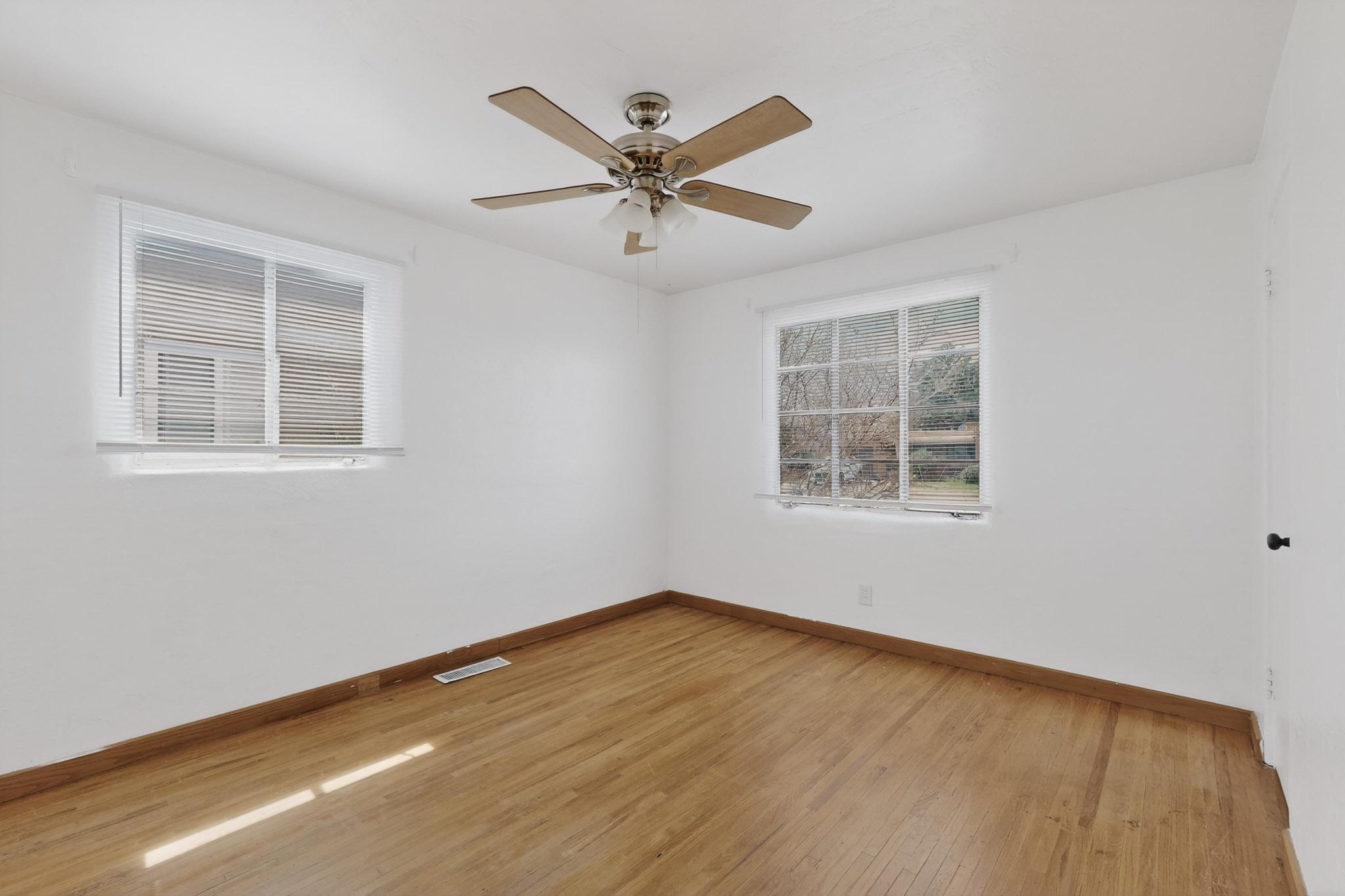 Photo 2 — 1820 Indiana Street NE