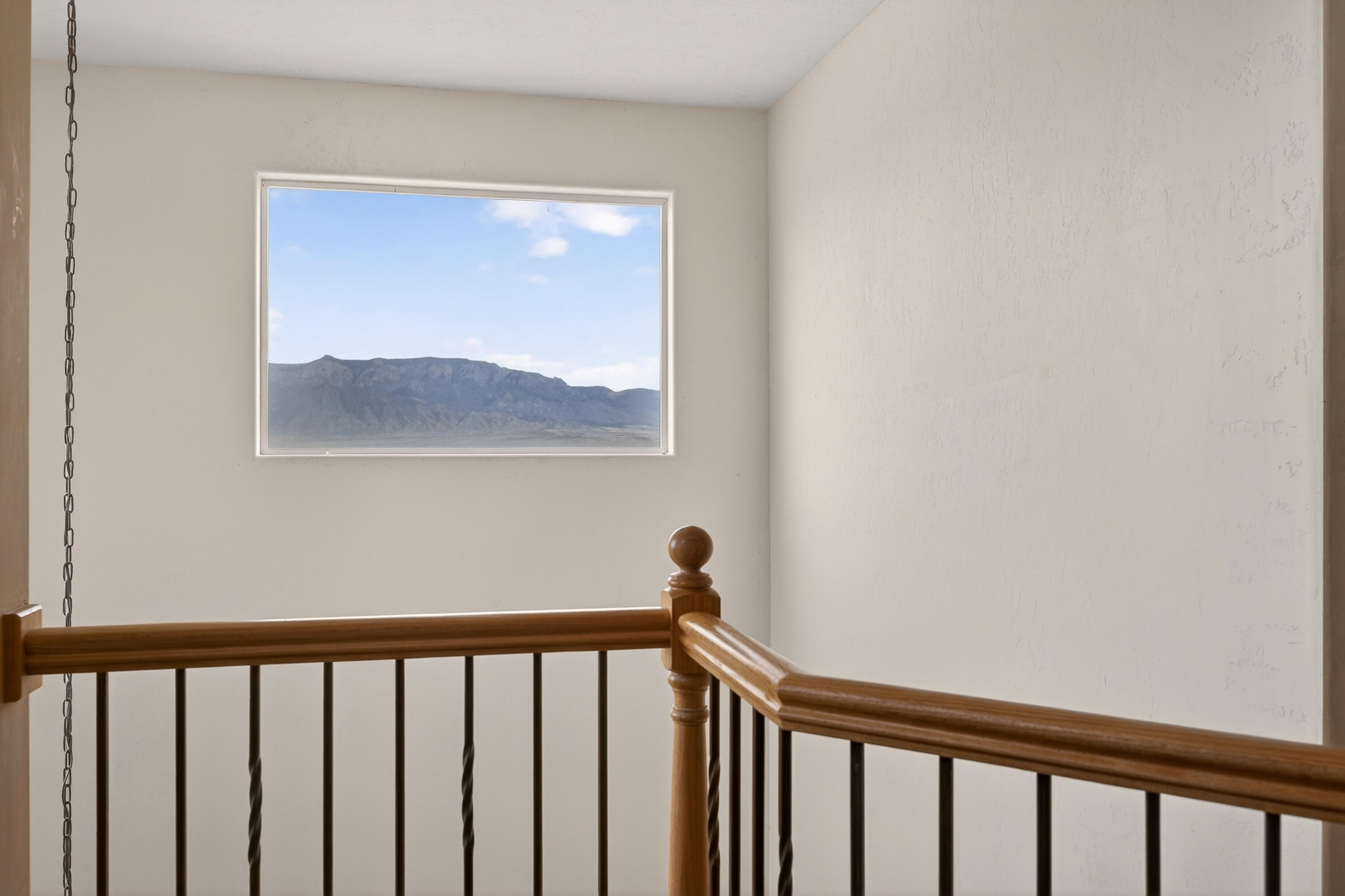 Photo 11 — 2500 Abrazo Road NE