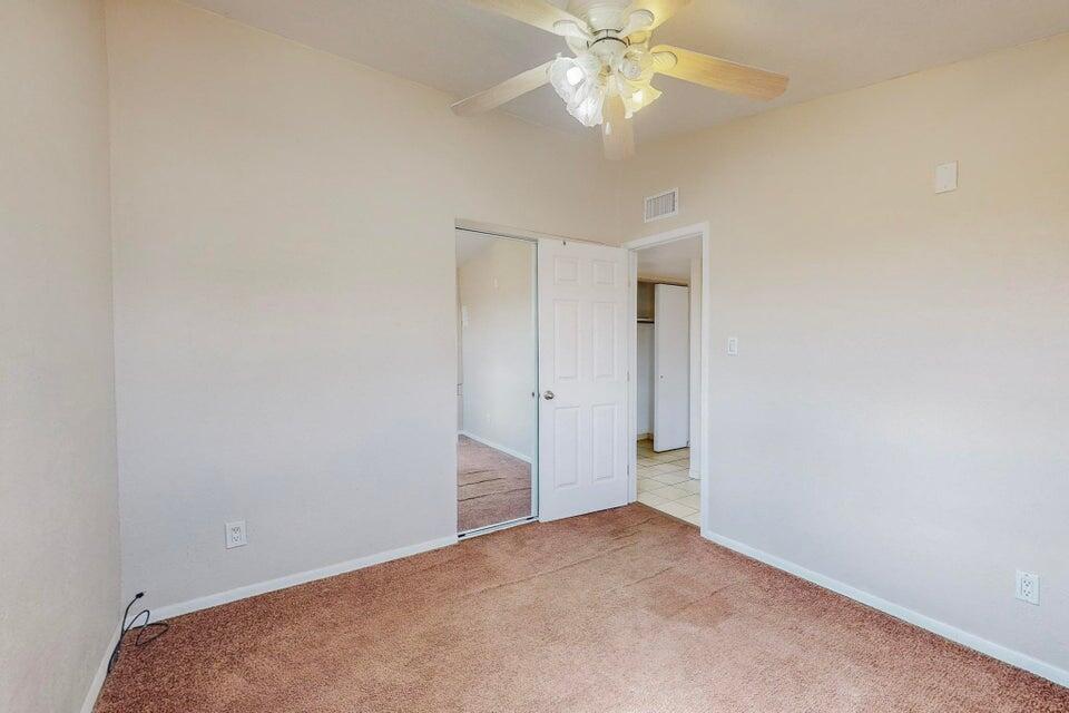 Photo 9 — 1114 Morris Street NE
