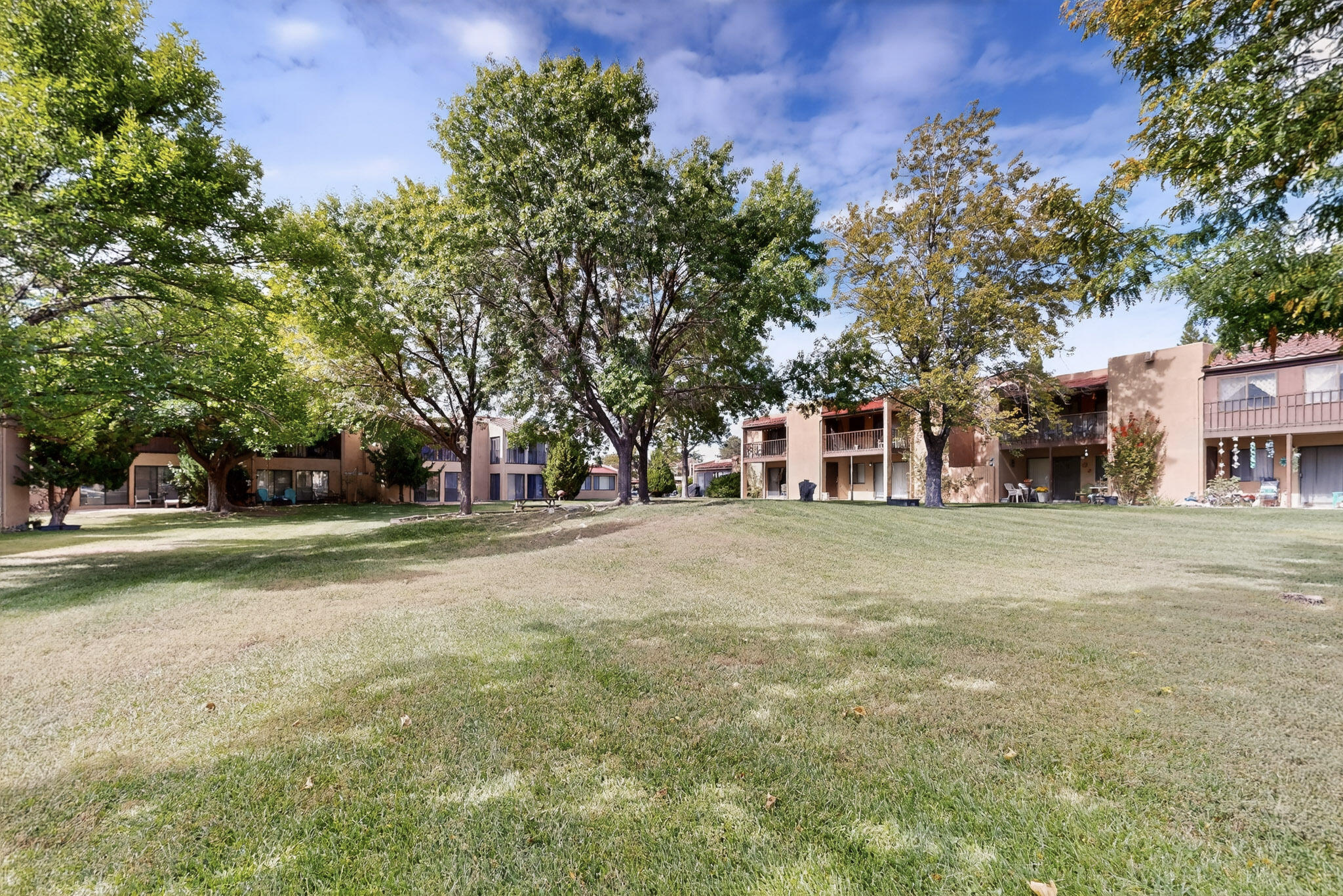 Photo 12 — 921 Country Club Drive SE APT H