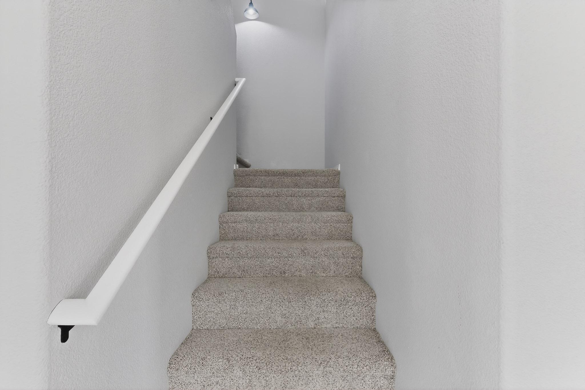 Photo 9 — 5909 Mafraq Avenue NW