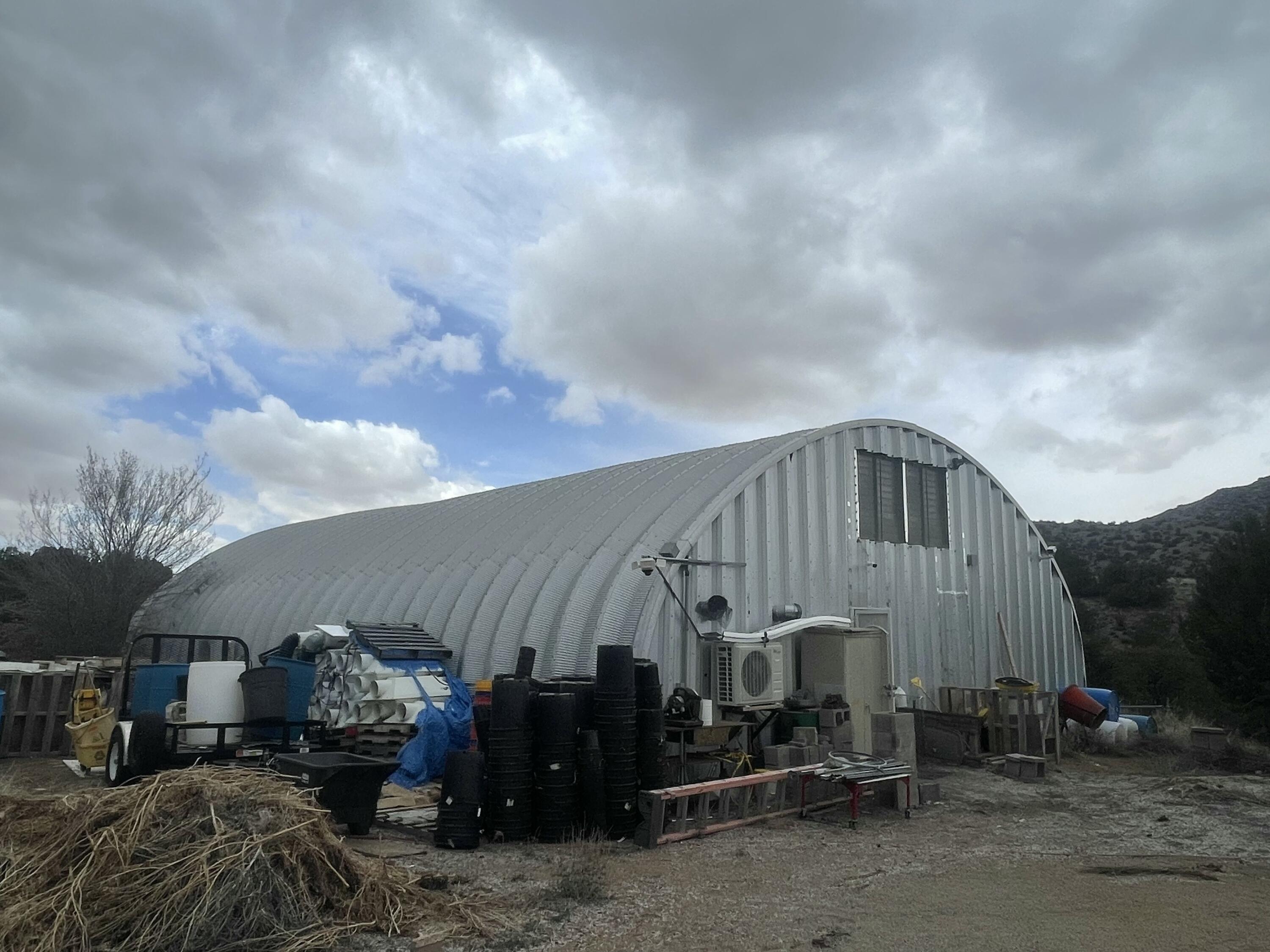 Photo 17 — 145 & 149 Coyote Springs Rd Road SE