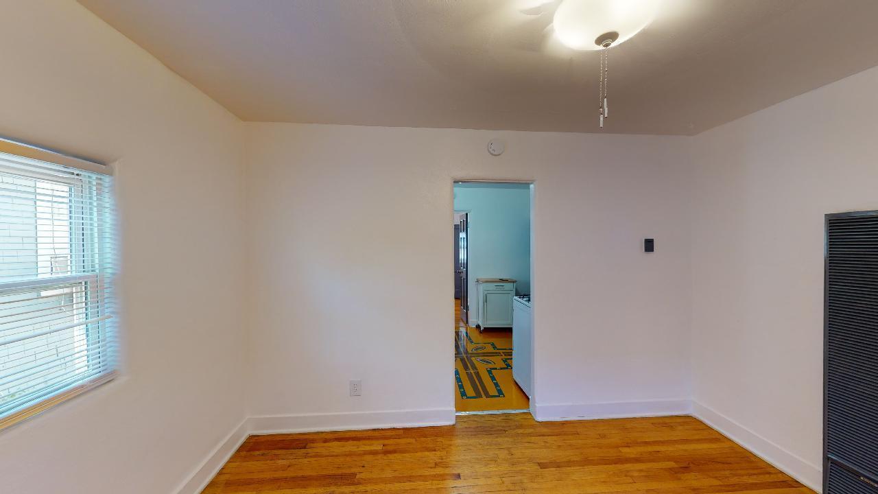 Photo 13 — 715 Fruit Avenue NW