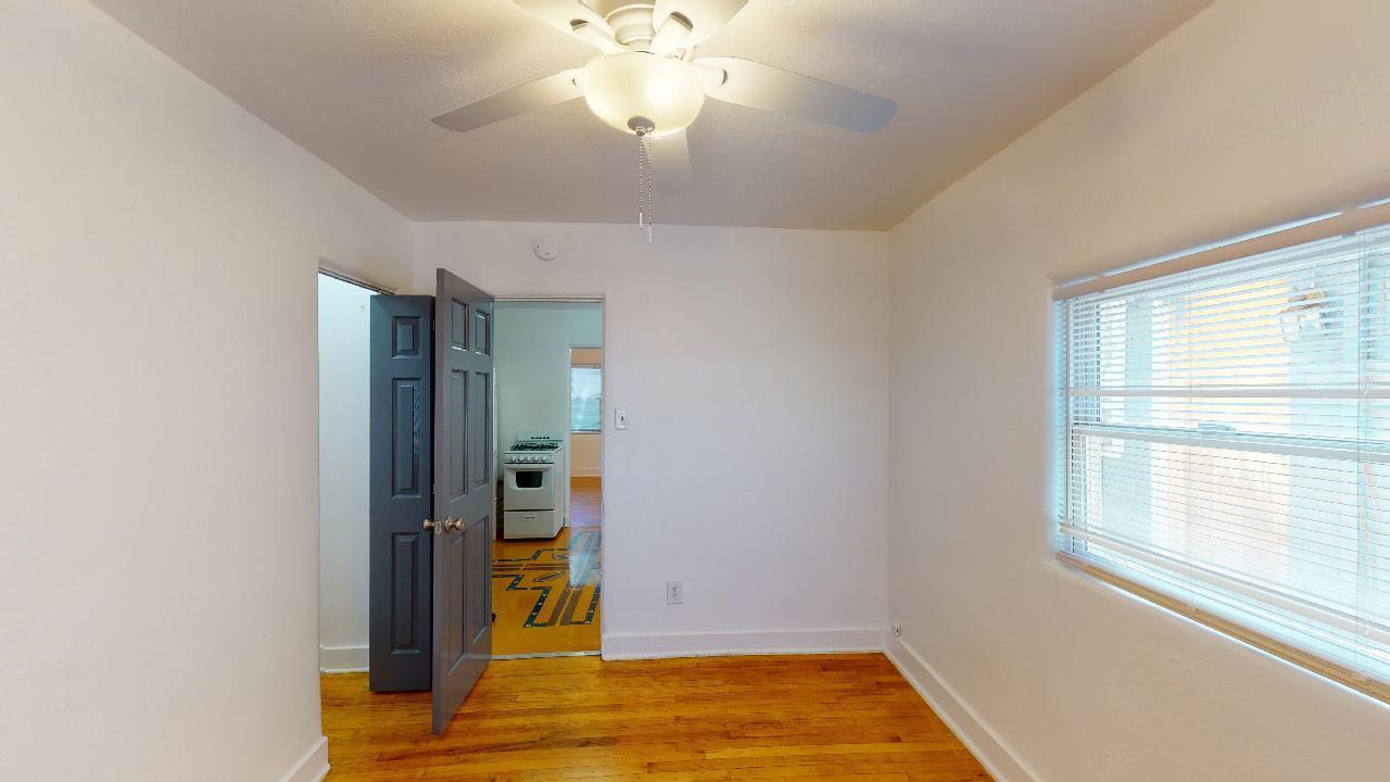 Photo 17 — 715 Fruit Avenue NW