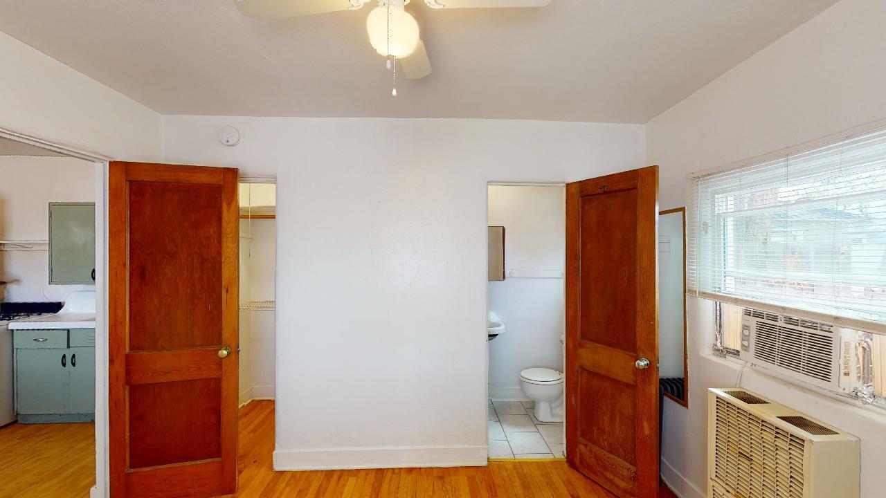 Photo 7 — 715 Fruit Avenue NW