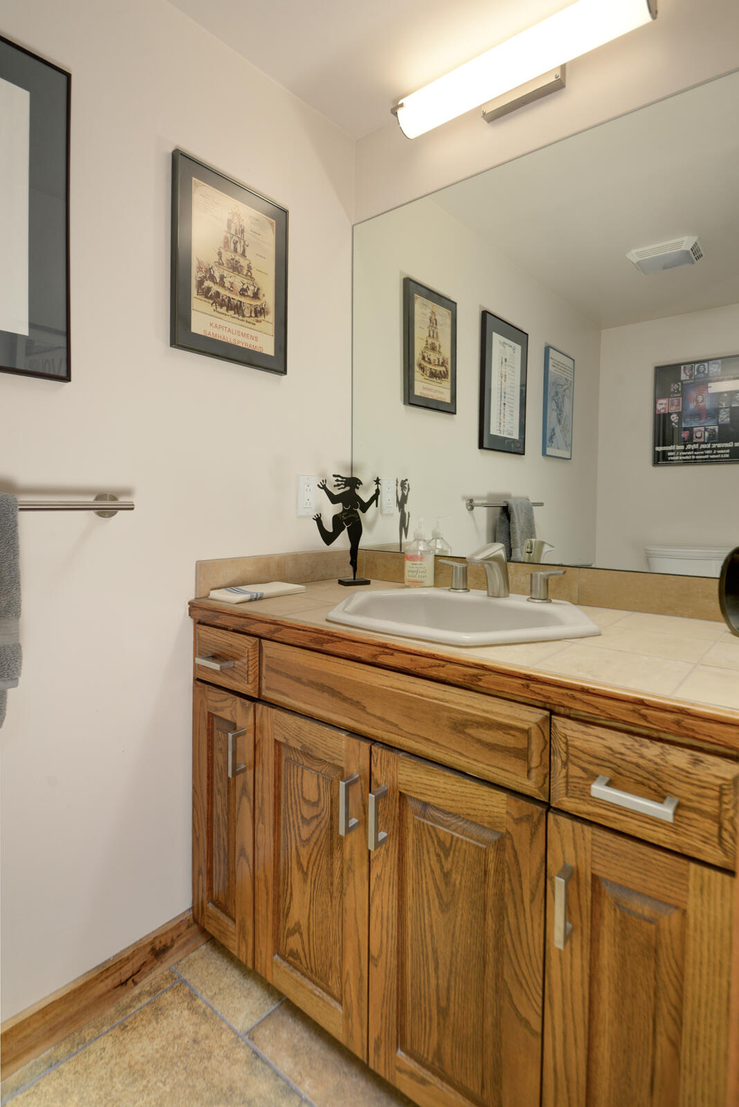 Photo 13 — 1219 Rockrose Road NE