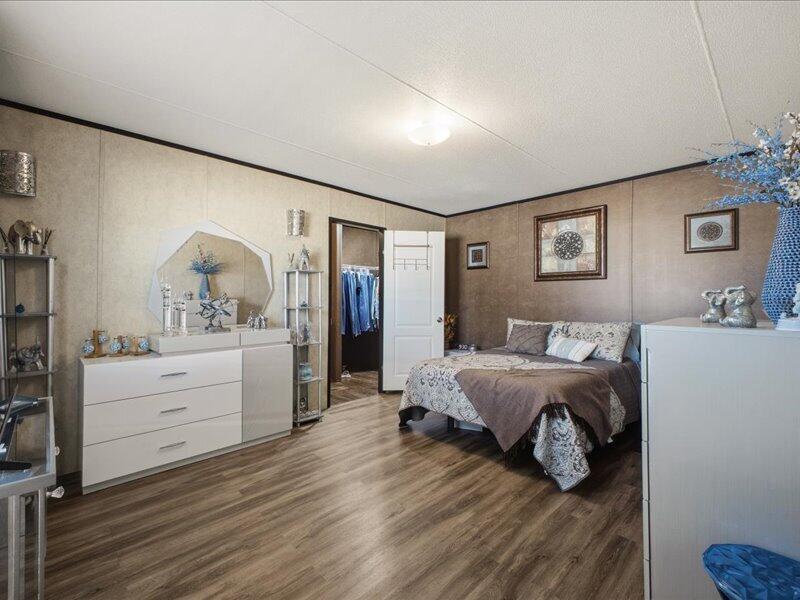 Photo 3 — 7401 San Pedro Drive NE TRLR 166