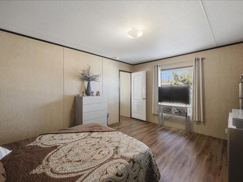 Photo 4 — 7401 San Pedro Drive NE TRLR 166