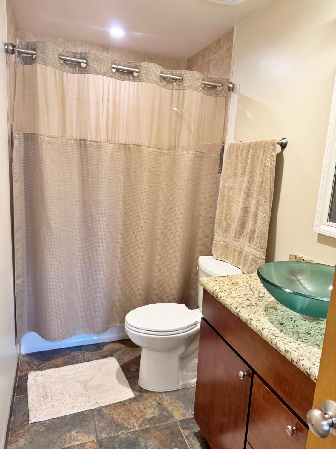 Photo 10 — 7722 Cedar Canyon Court NE