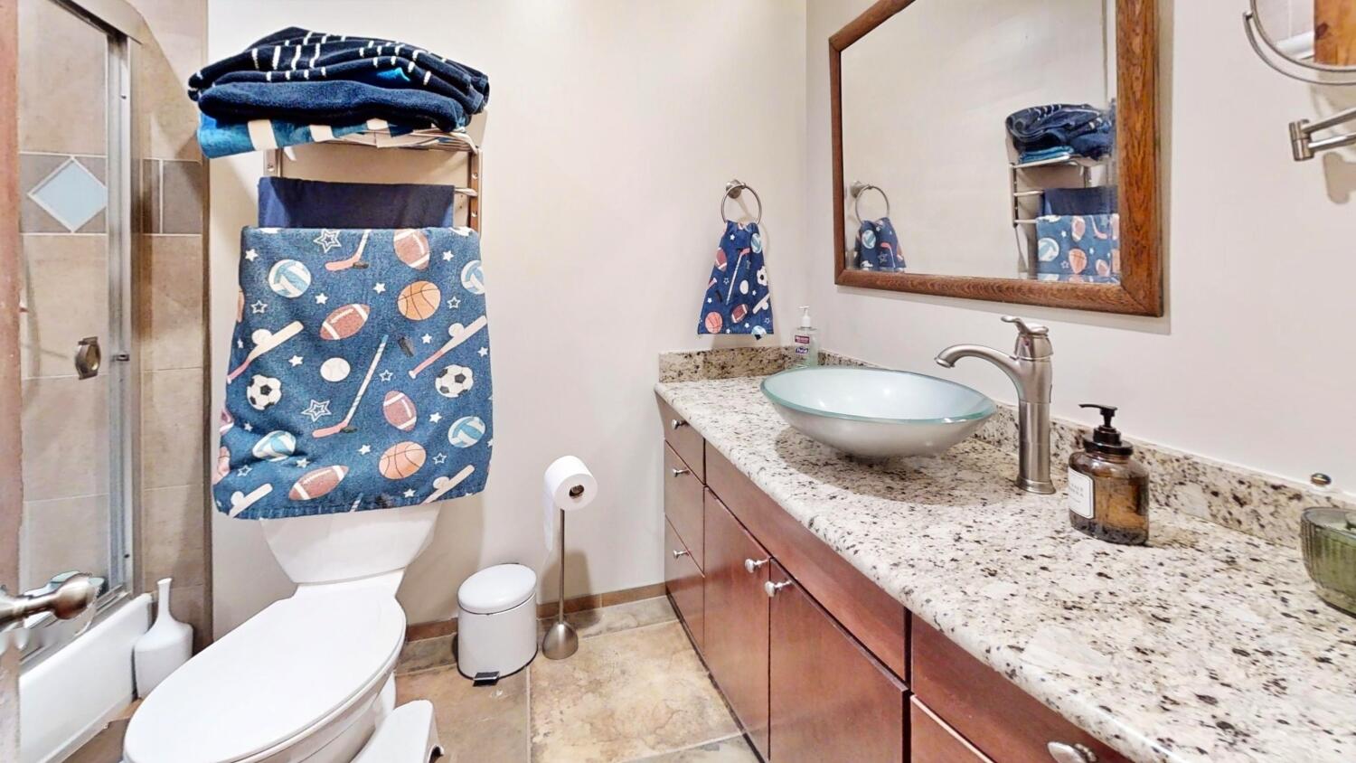 Photo 7 — 7722 Cedar Canyon Court NE