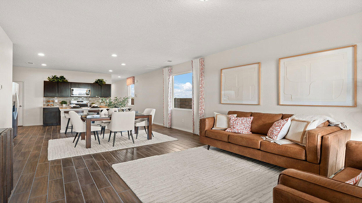 Photo 17 — 1501 Gleneagles Street NE