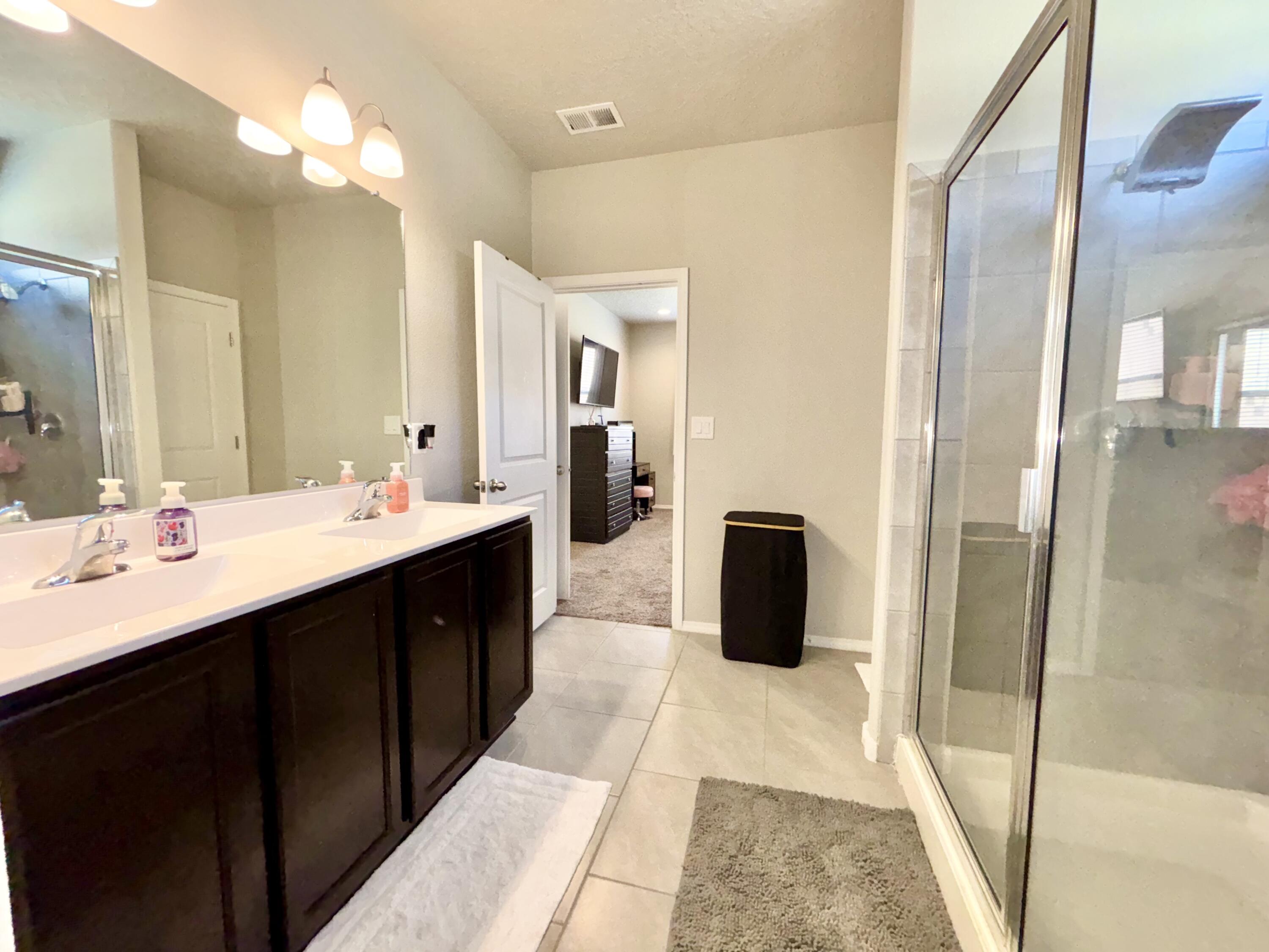Photo 17 — 1741 NICHO Court NW