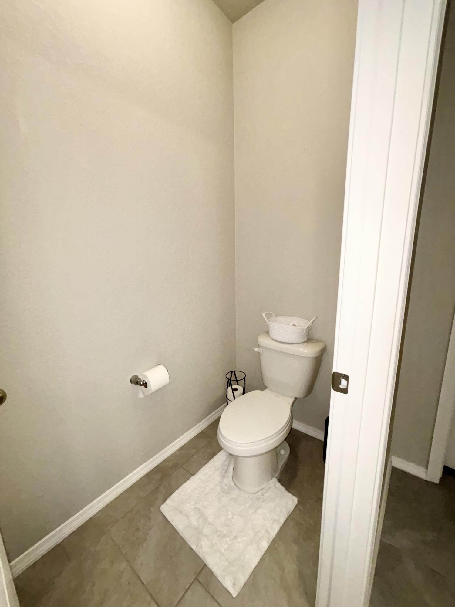 Photo 19 — 1741 NICHO Court NW