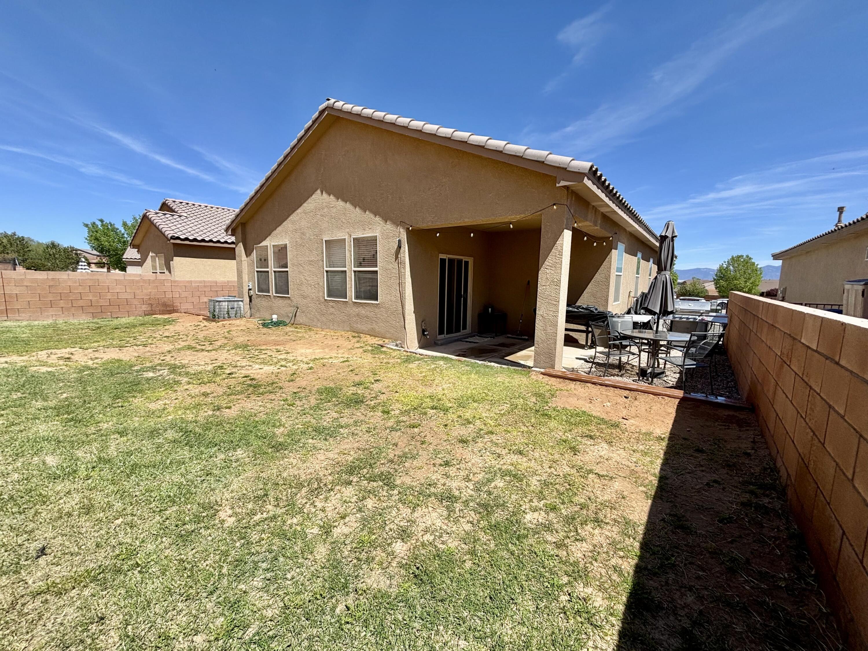 Photo 4 — 1741 NICHO Court NW