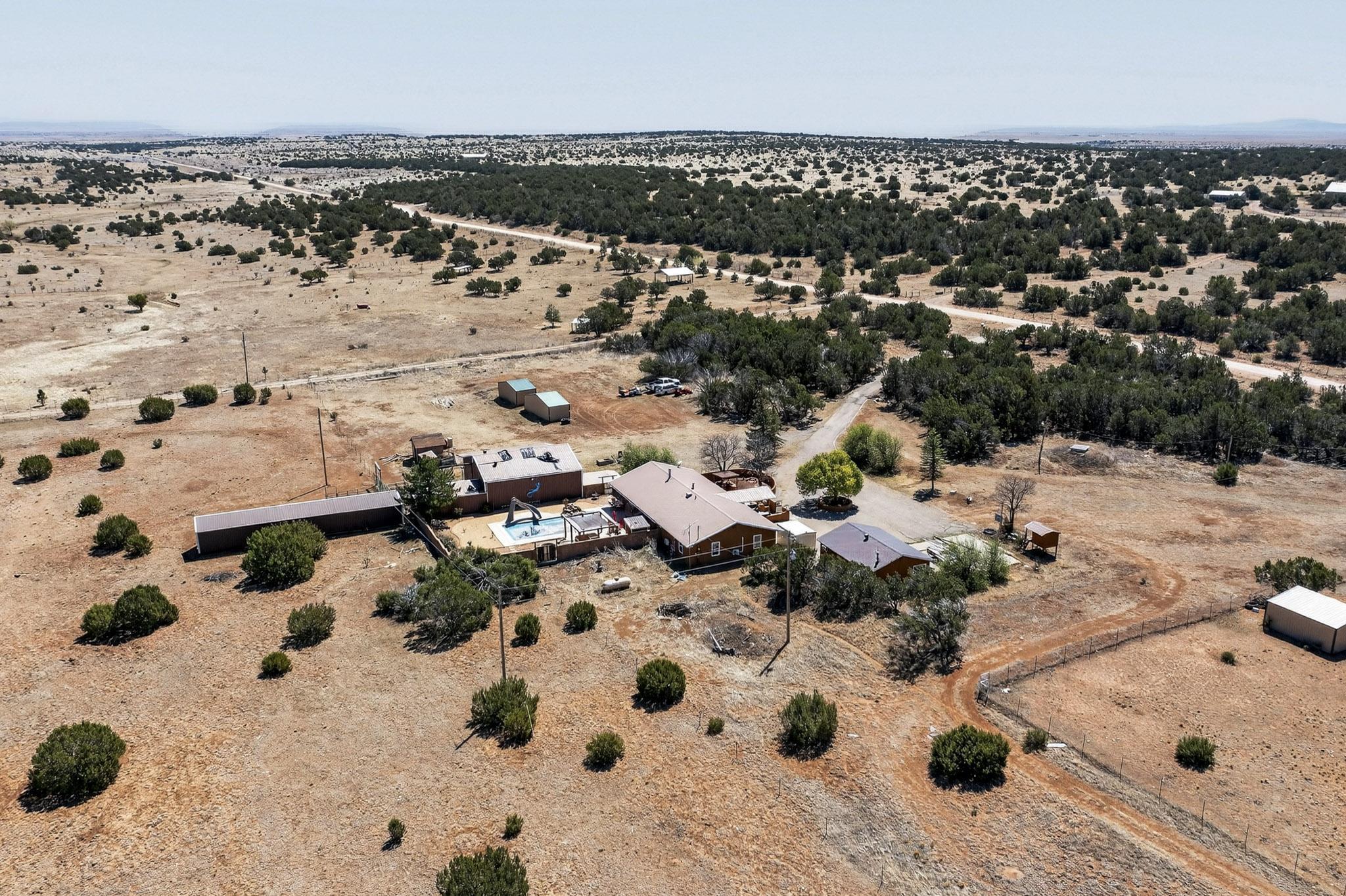 Photo 3 — 95 Lesperance Road