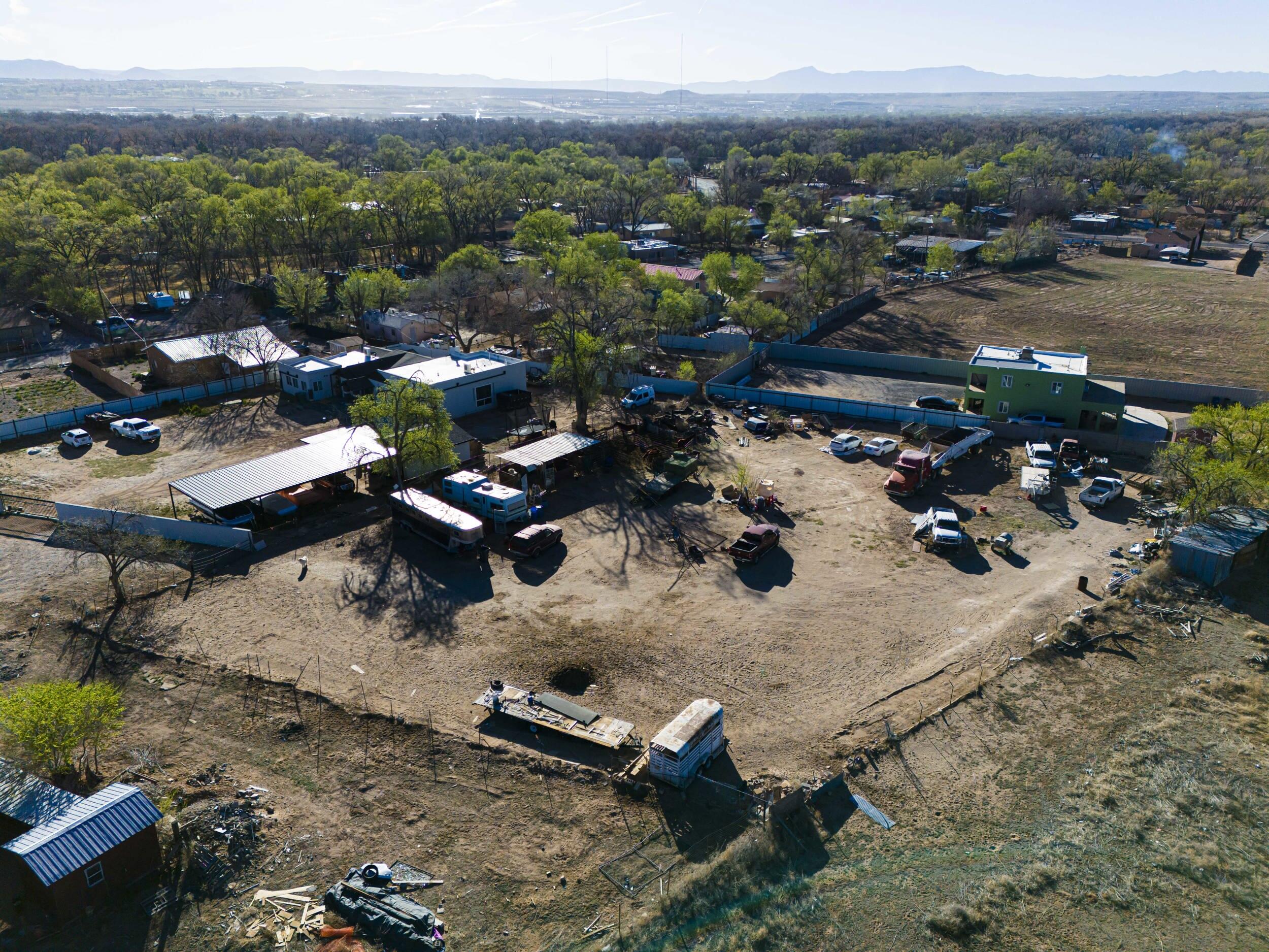 2255 Perry Road SW, Albuquerque, NM 87105