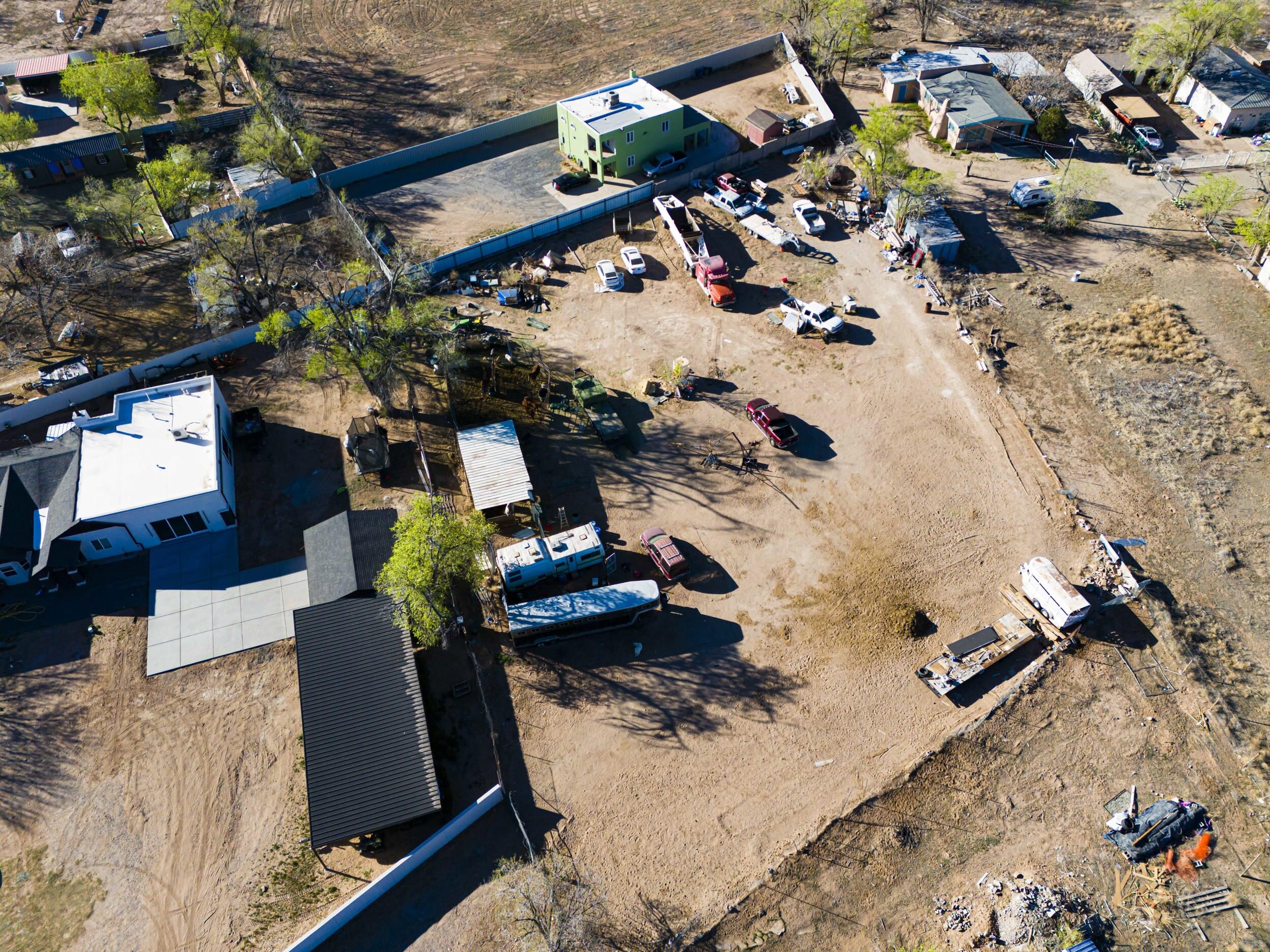 Photo 2 — 2255 Perry Road SW