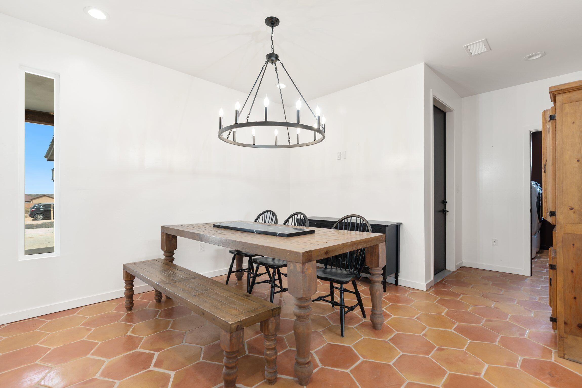 Photo 12 — 712 2nd Street NE
